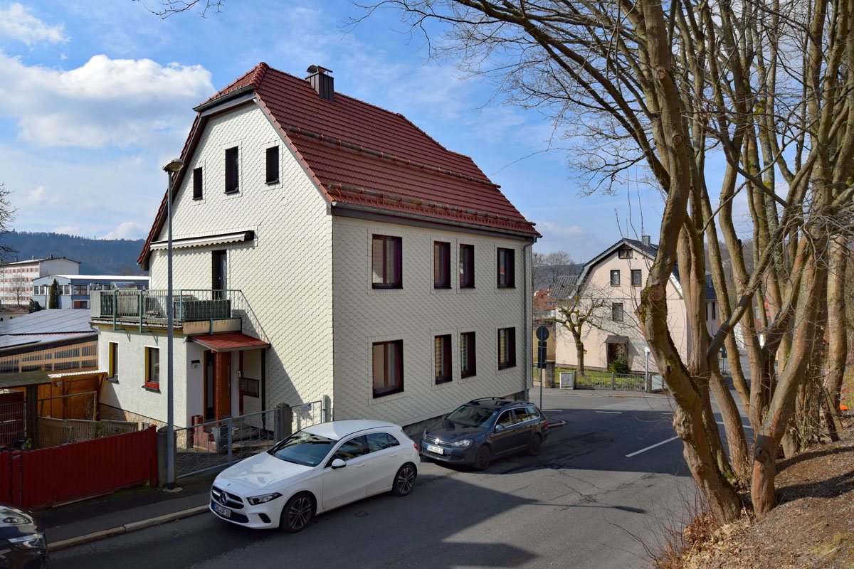 - image: 1