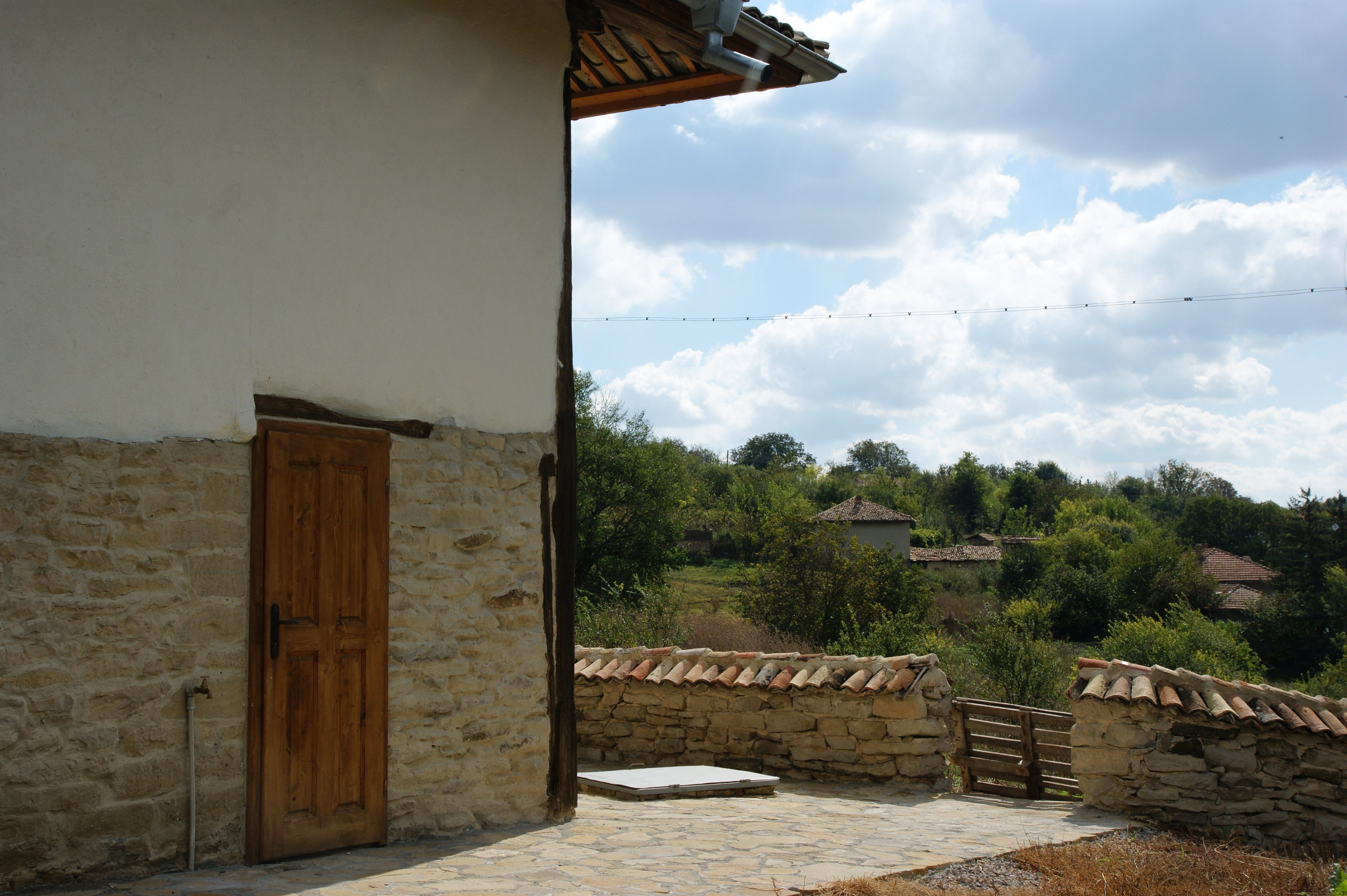 - image: 14