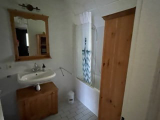 - image: 5