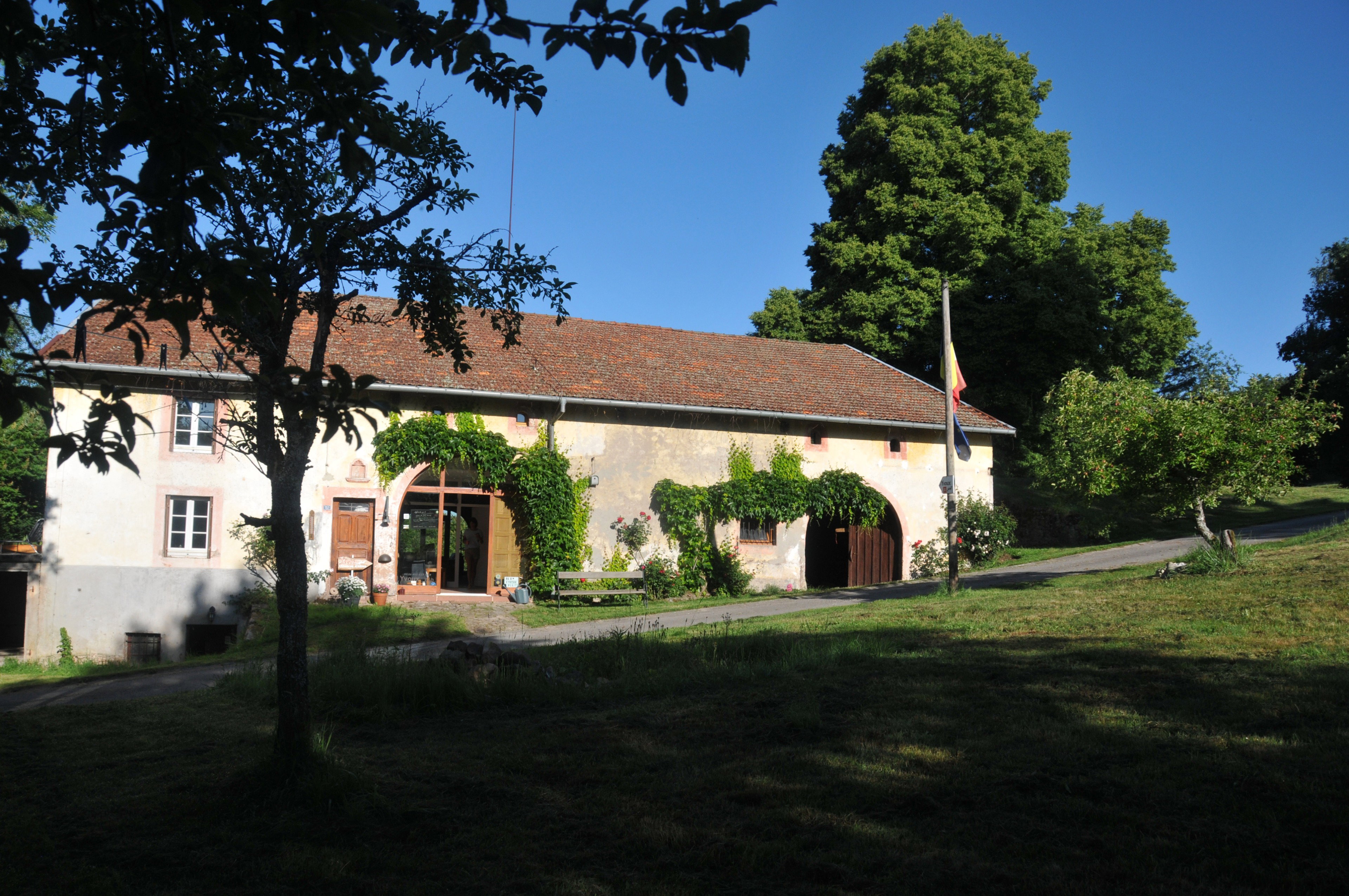 Casa nella natura a la-Chapelle-devant-Bruyères