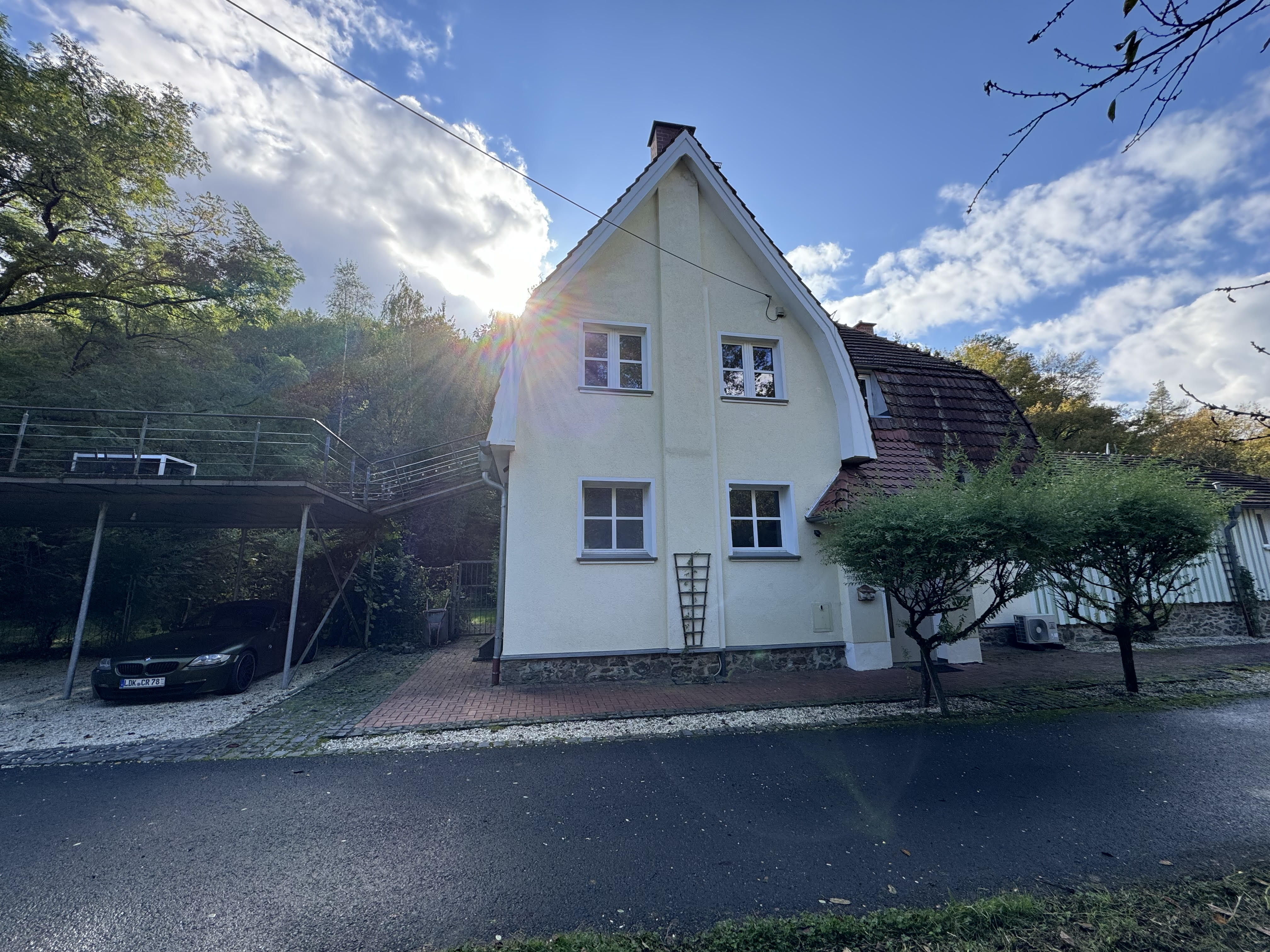 - image: 85