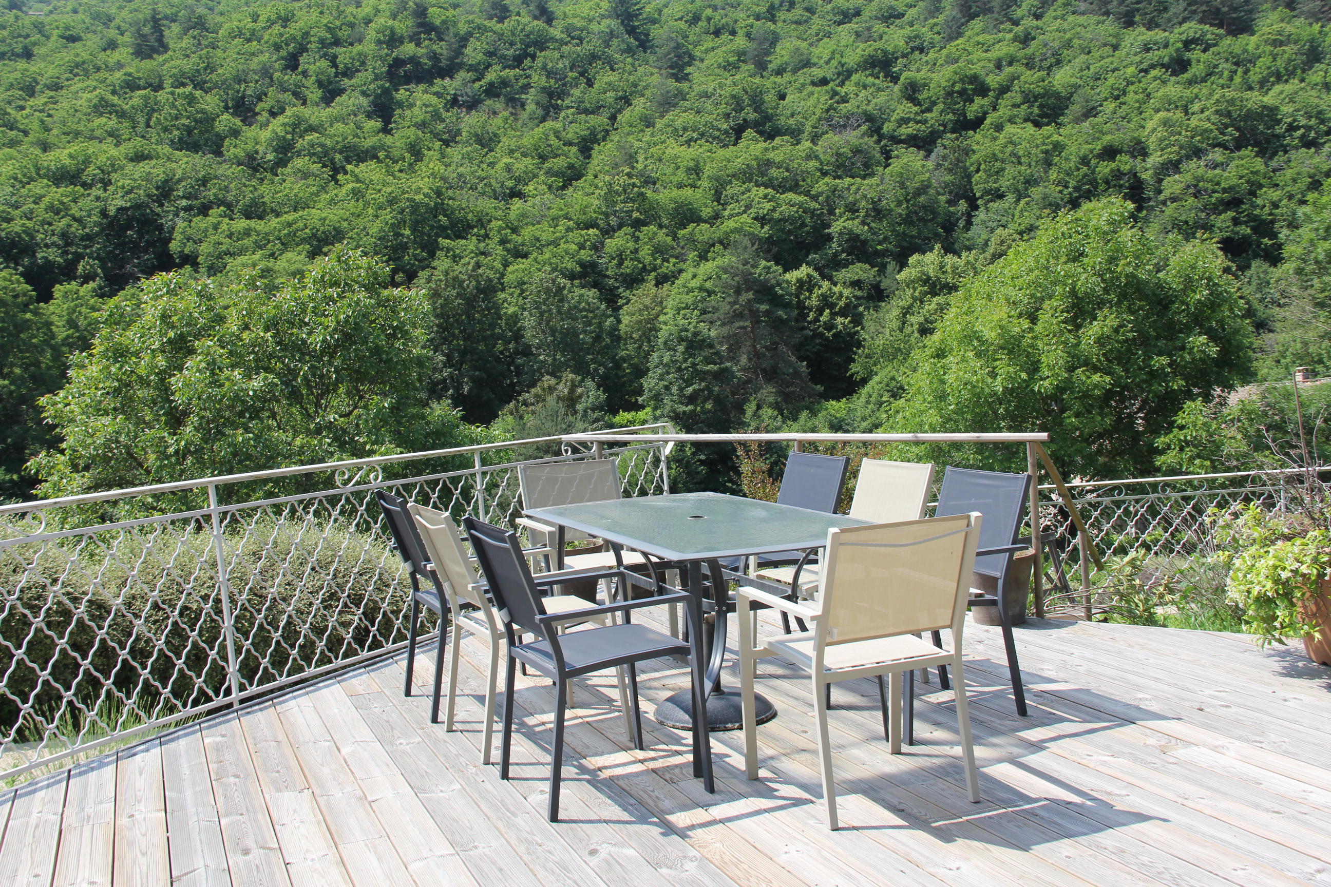 Nature house in Albon d'Ardèche