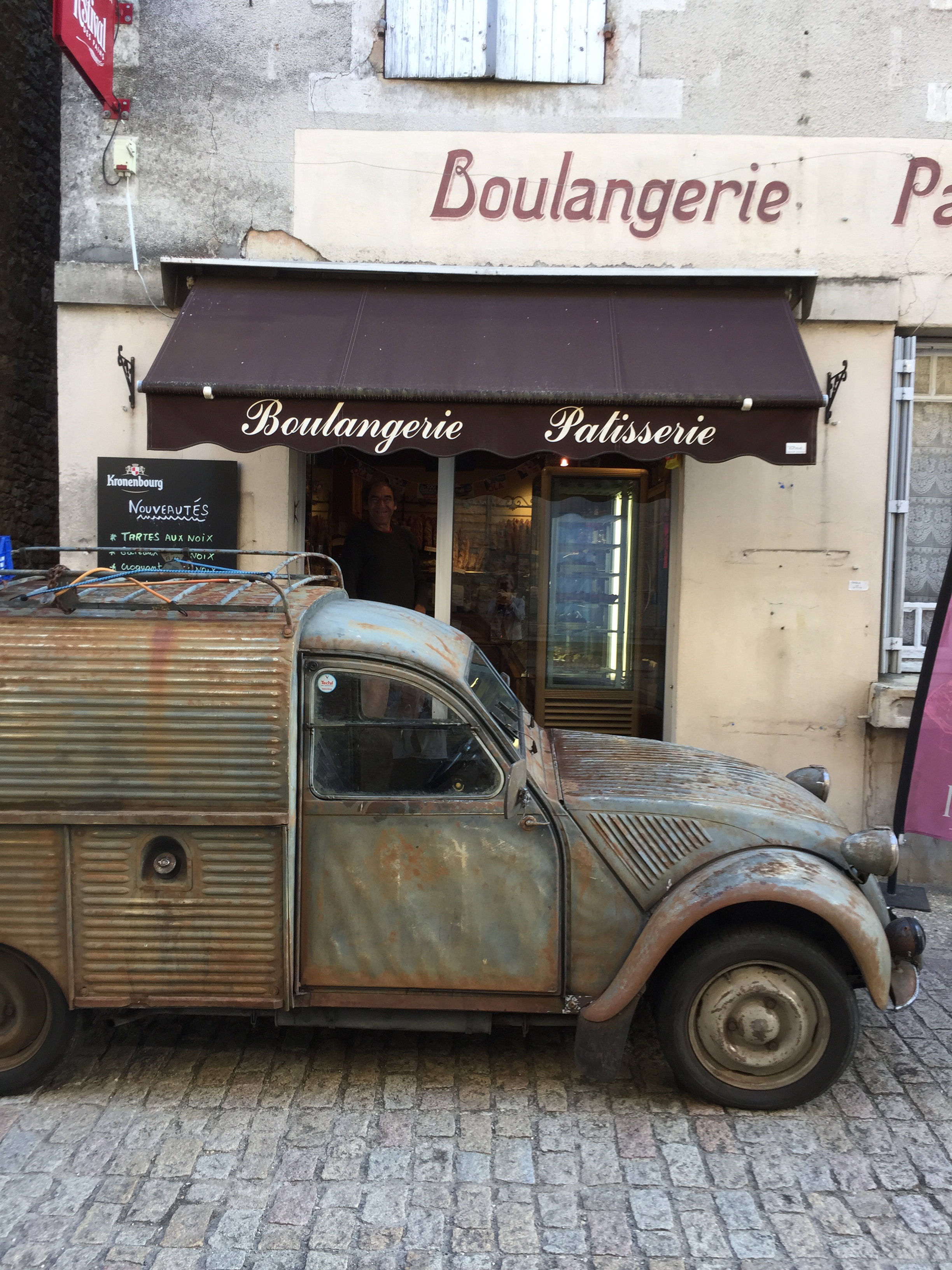 - image: 28