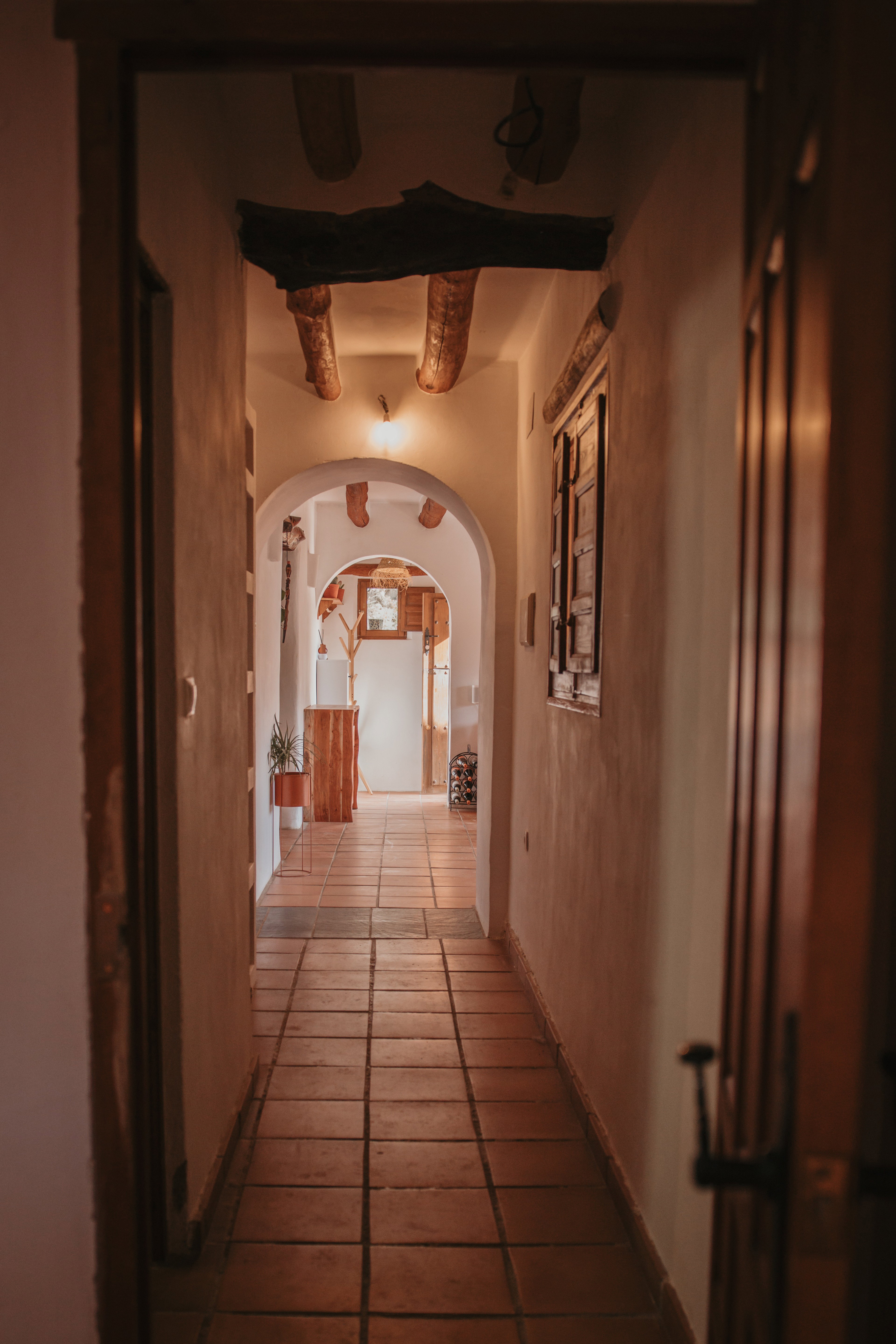 - image: 15
