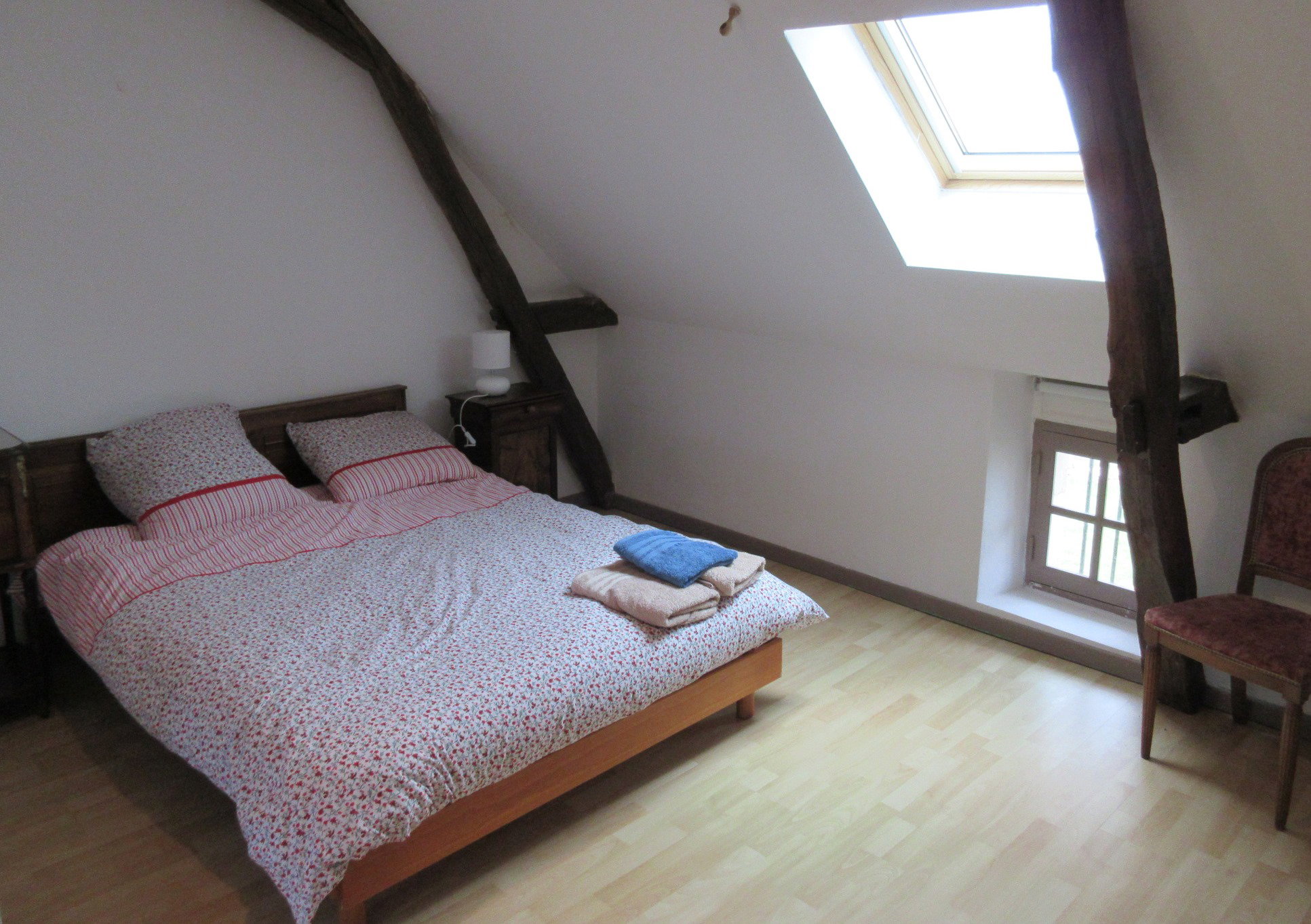 - image: 11