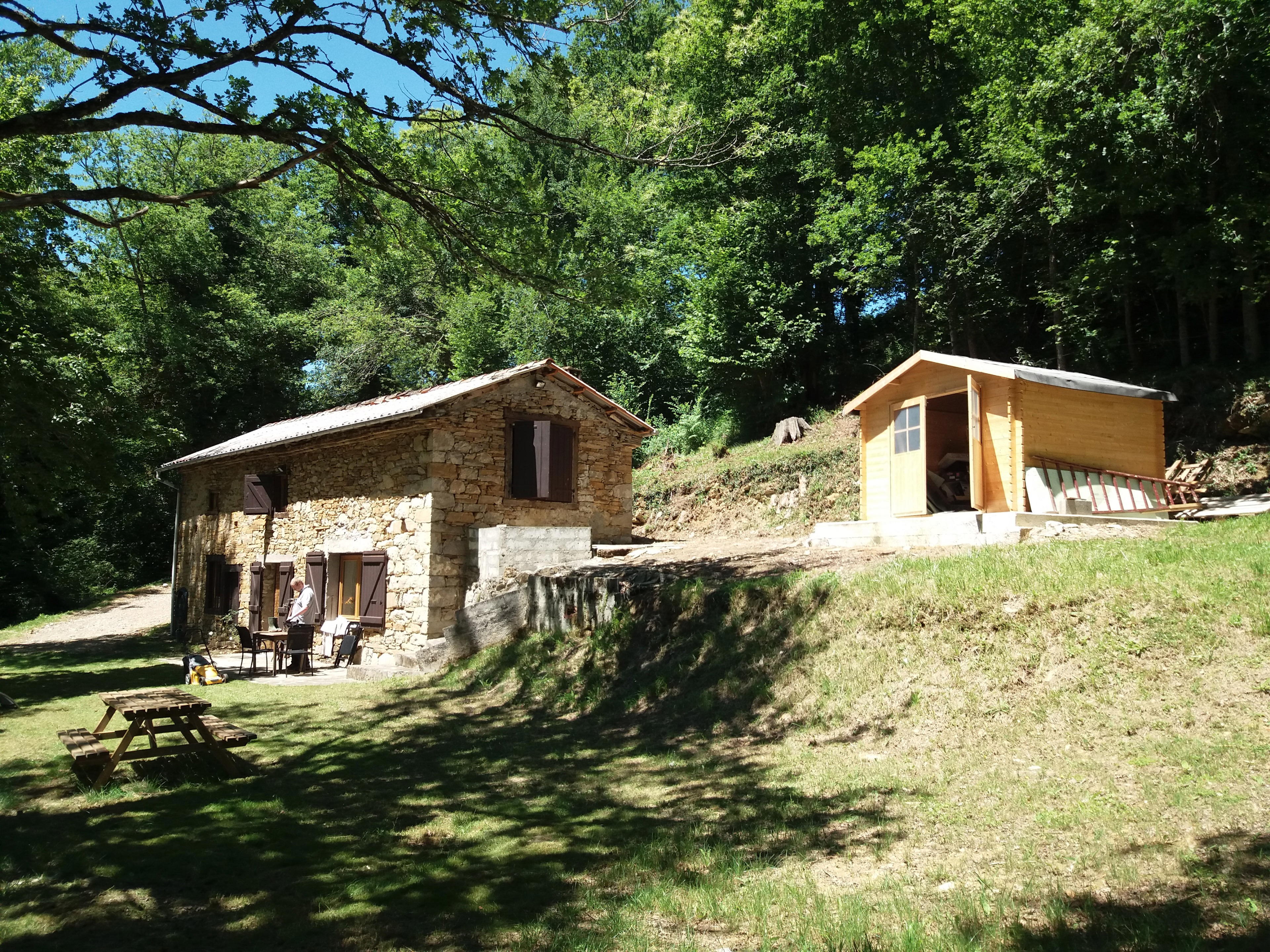Nature house in Aleu