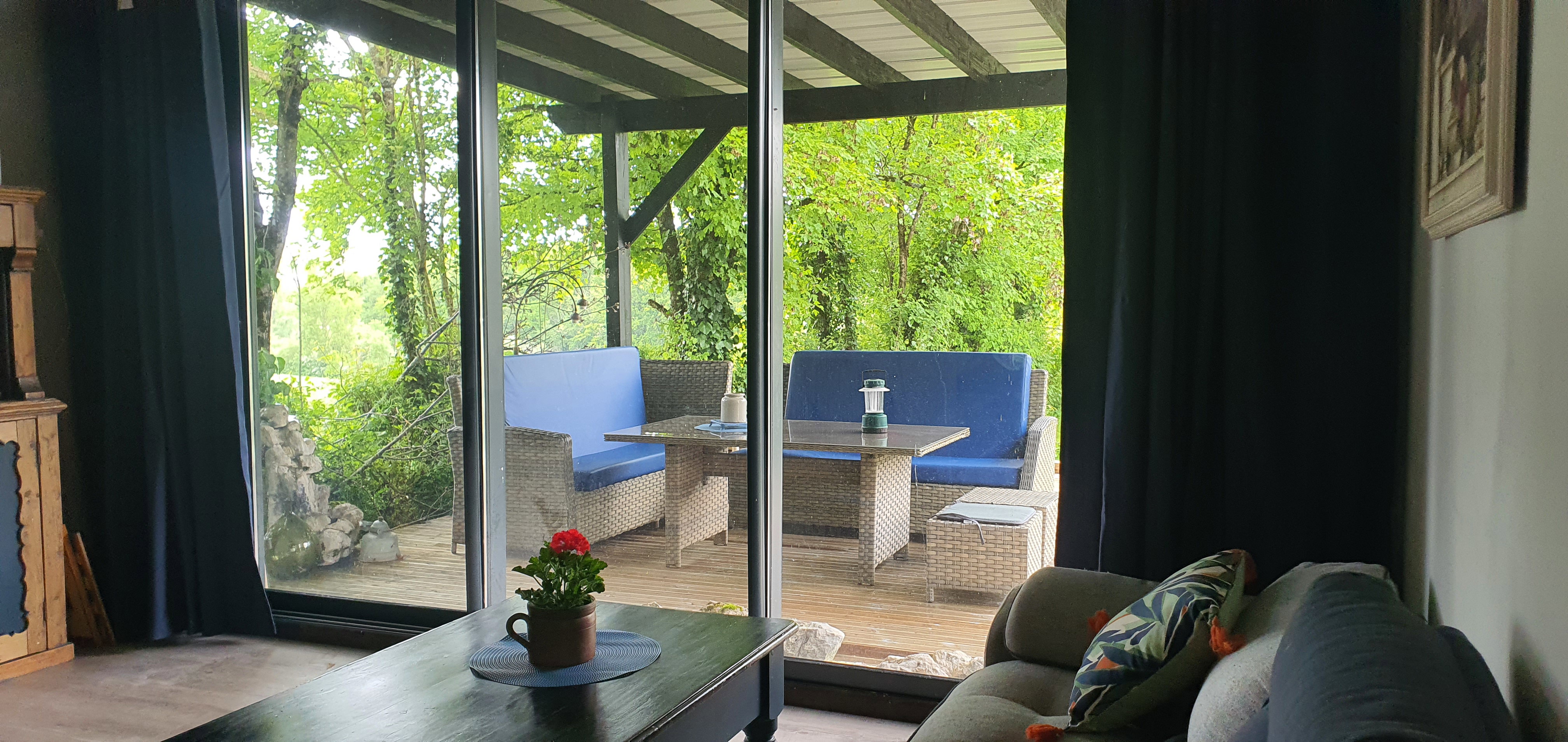 Maison nature à Montfermier