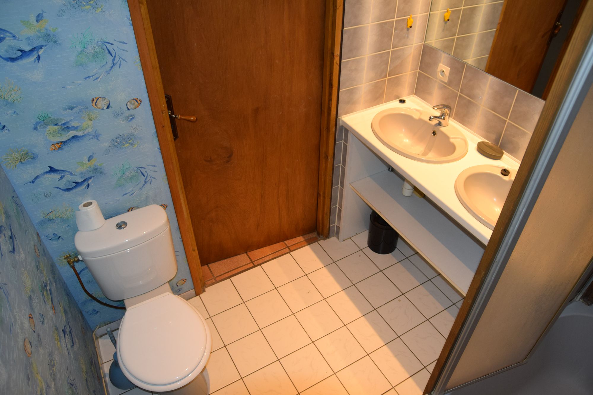 - image: 14
