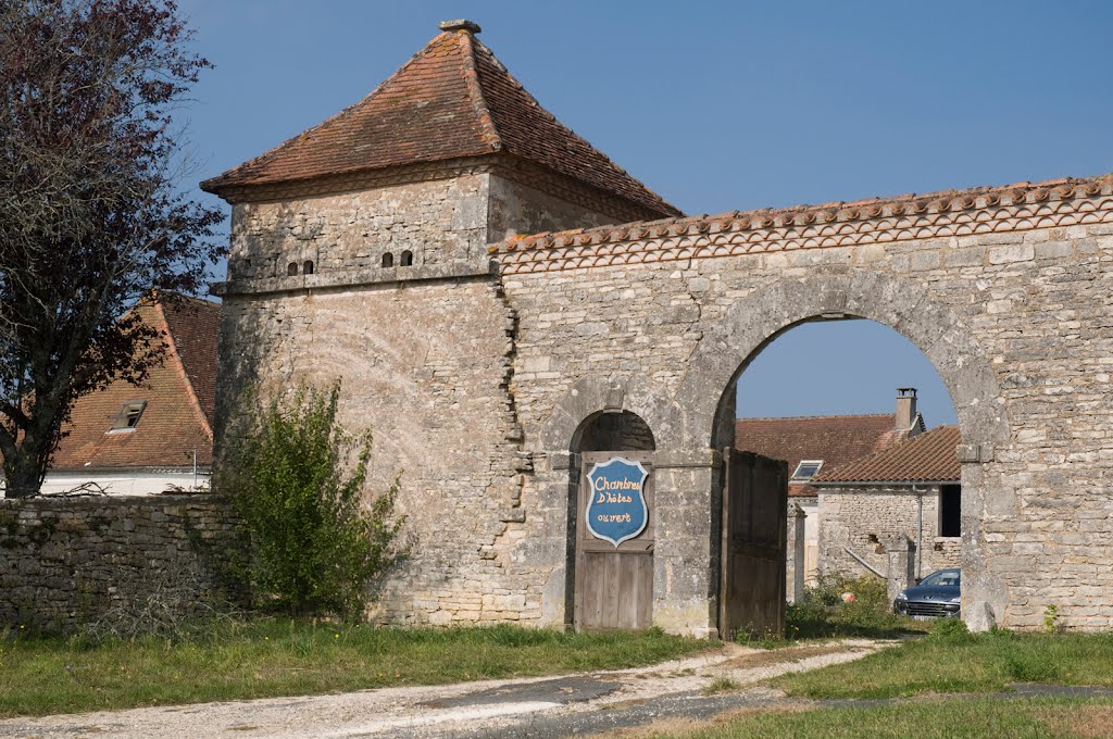 - image: 12