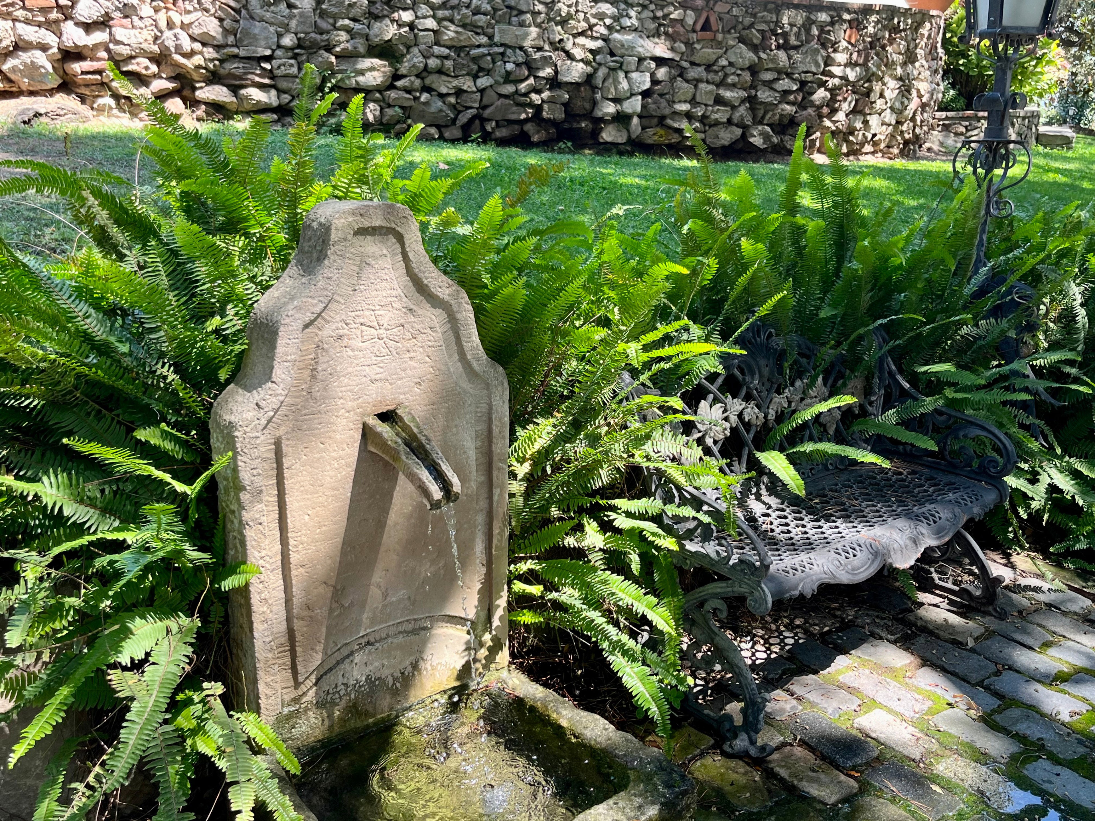 Naturhäuschen in Bigues i Riells