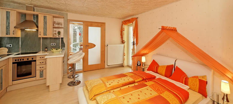 - image: 11
