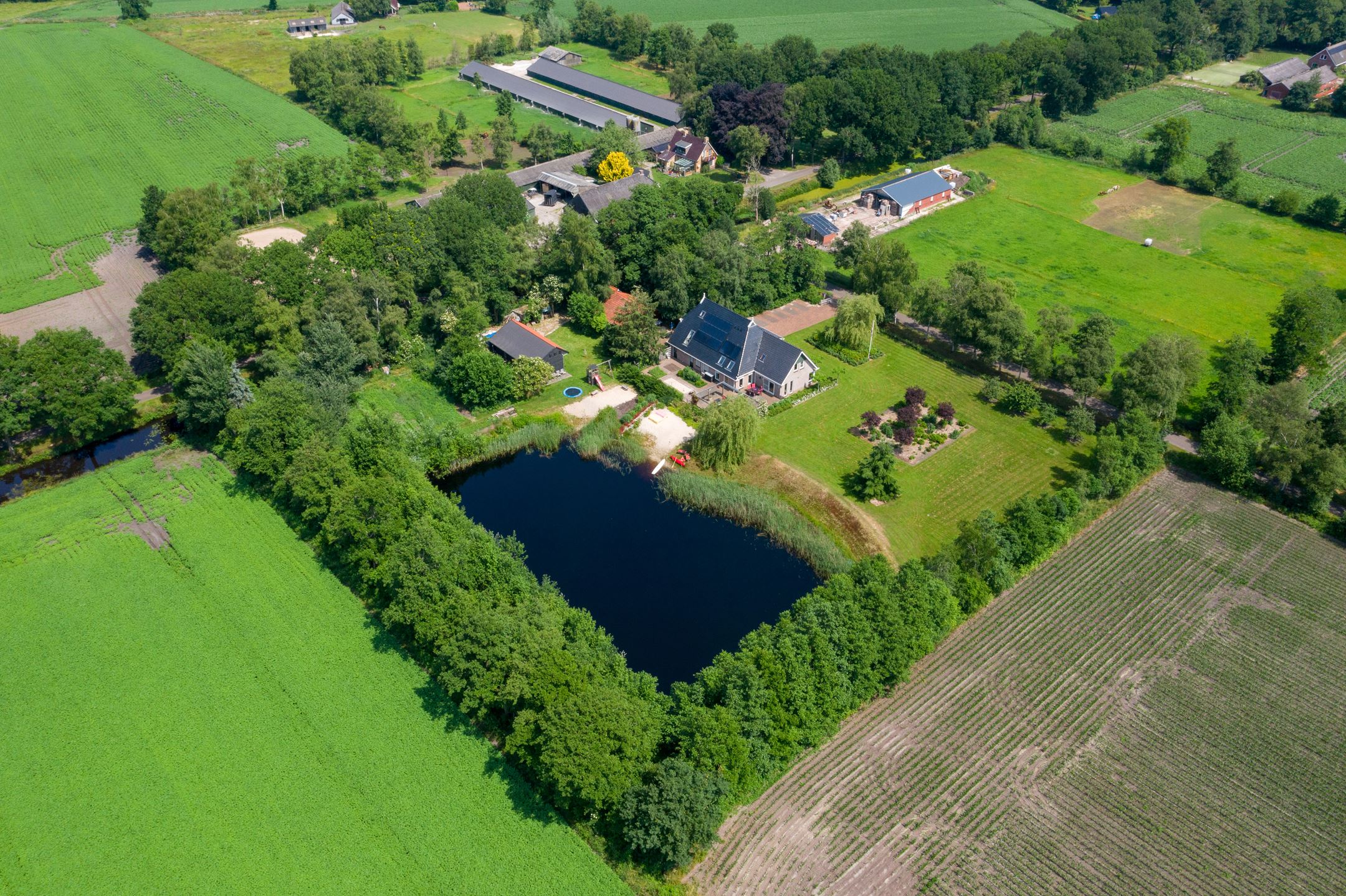 Naturhäuschen in Zevenhuizen