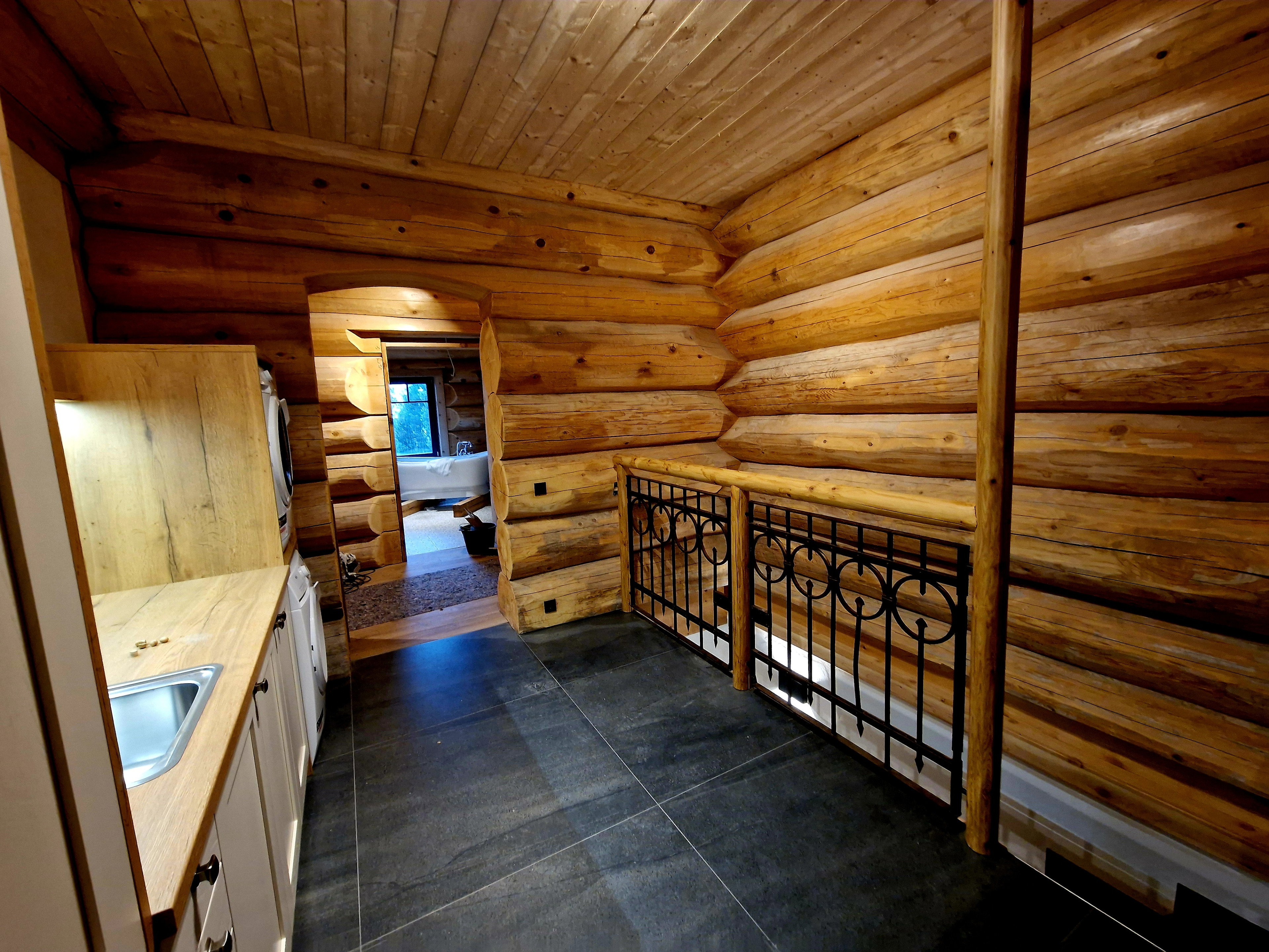 - image: 23