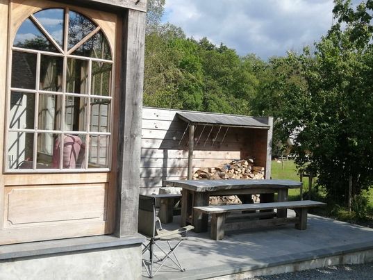 - image: 11