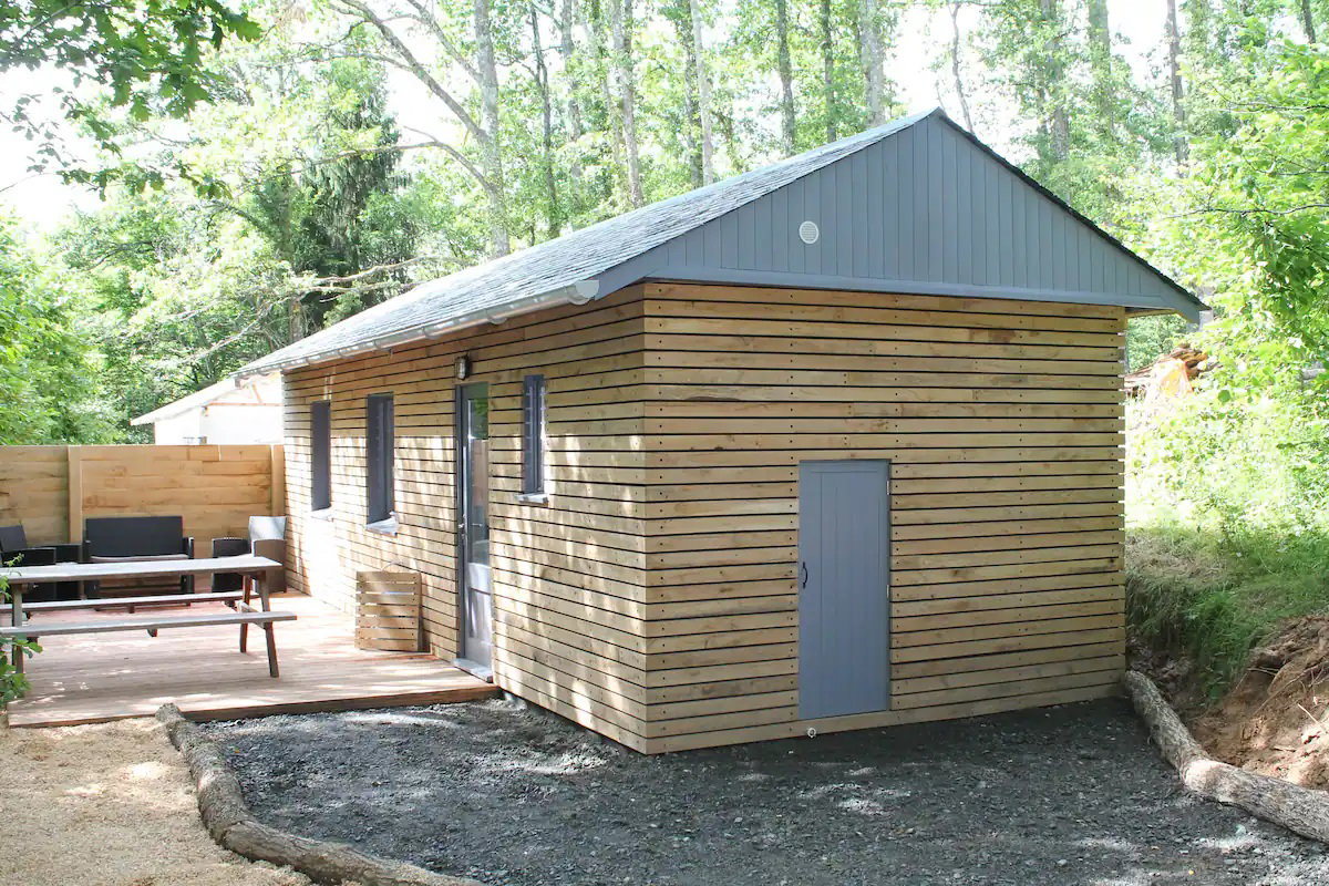 Maison nature à Condat-sur-Ganaveix
