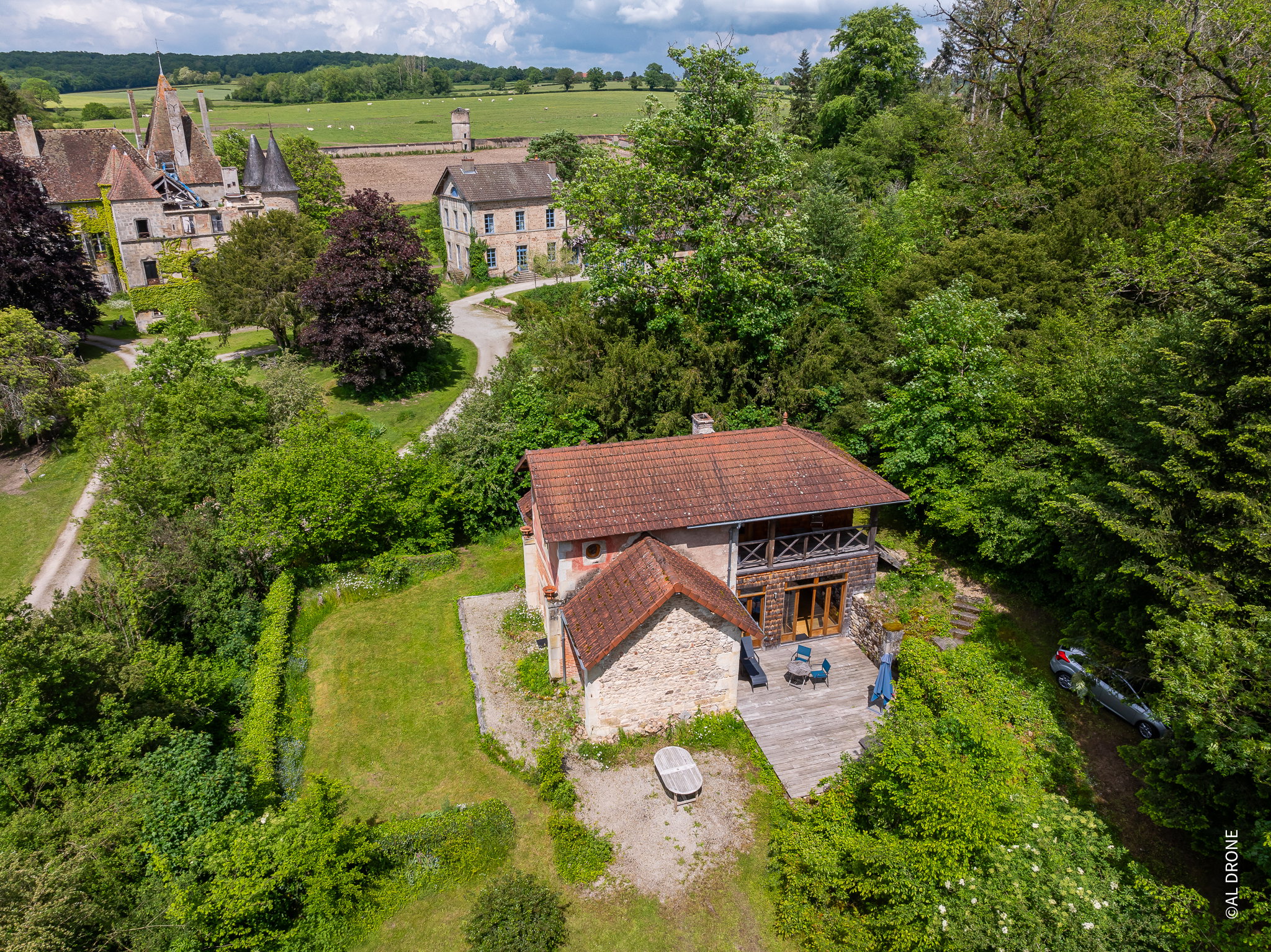 Nature house in Saint Martin de Commune