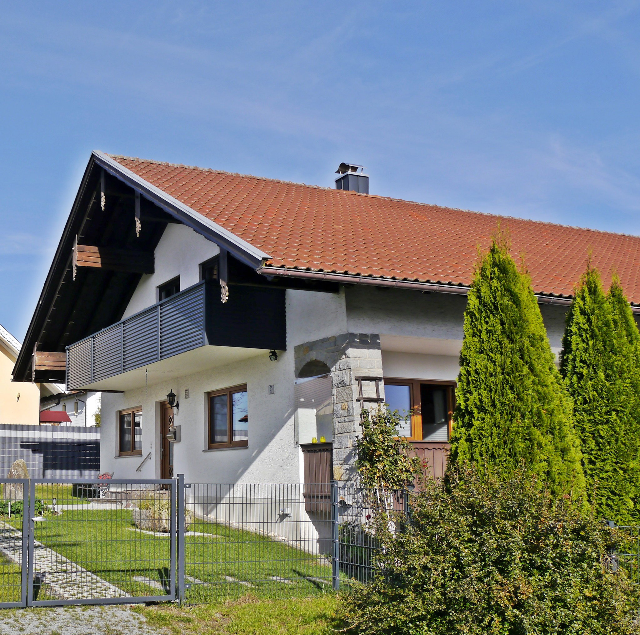 - image: 20