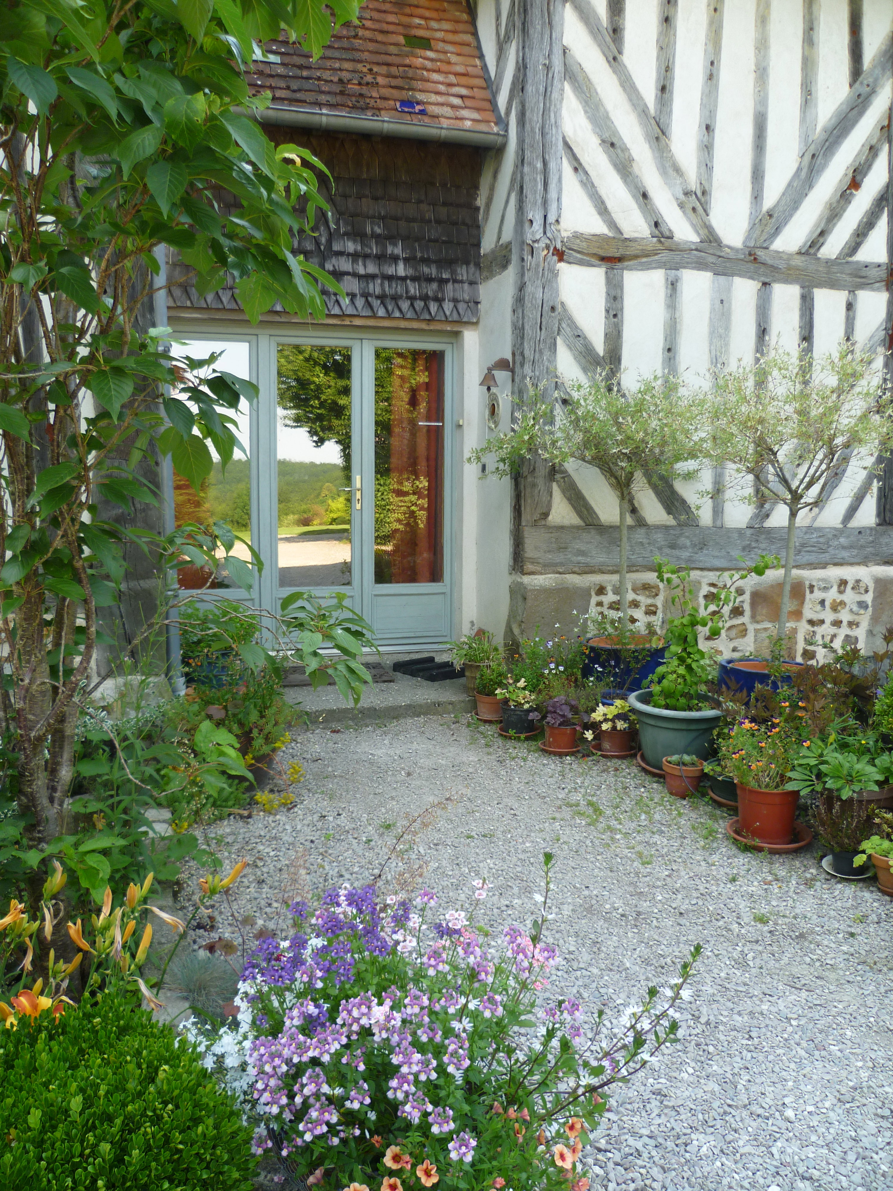 Casa nella natura a Saint Aubin de Bonneval
