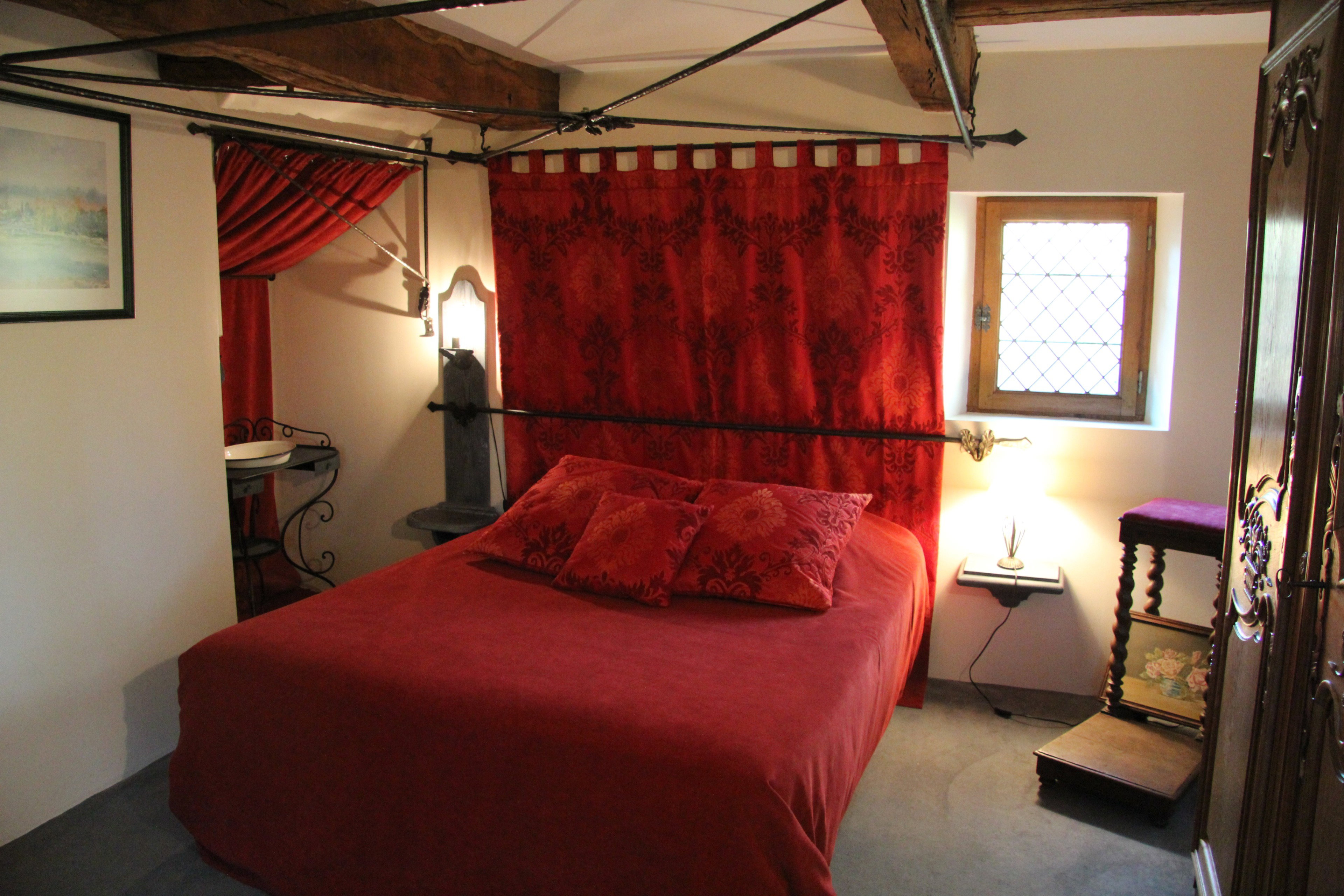Casa nella natura a Saint Aubin de Bonneval