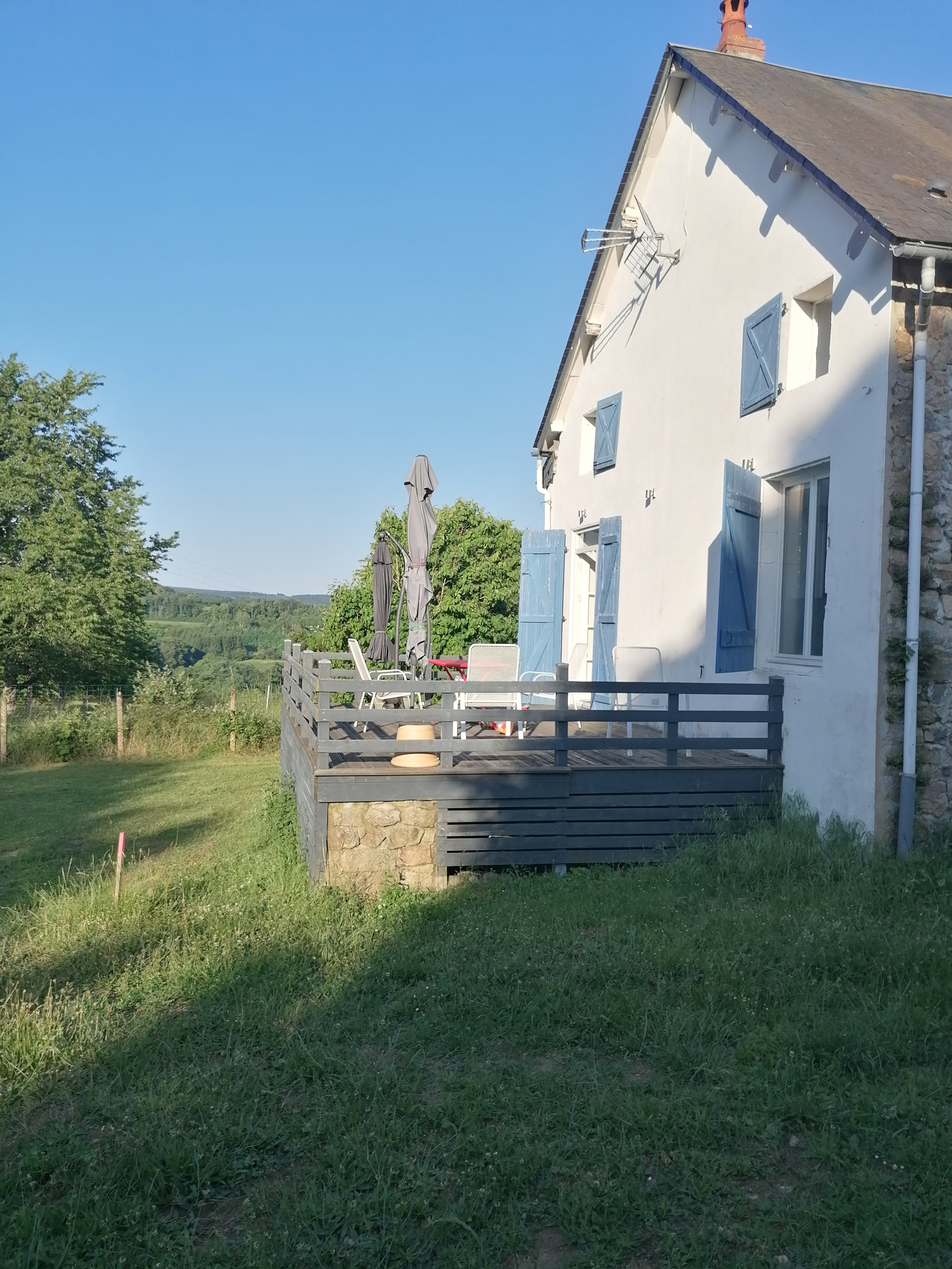Nature house in Arleuf