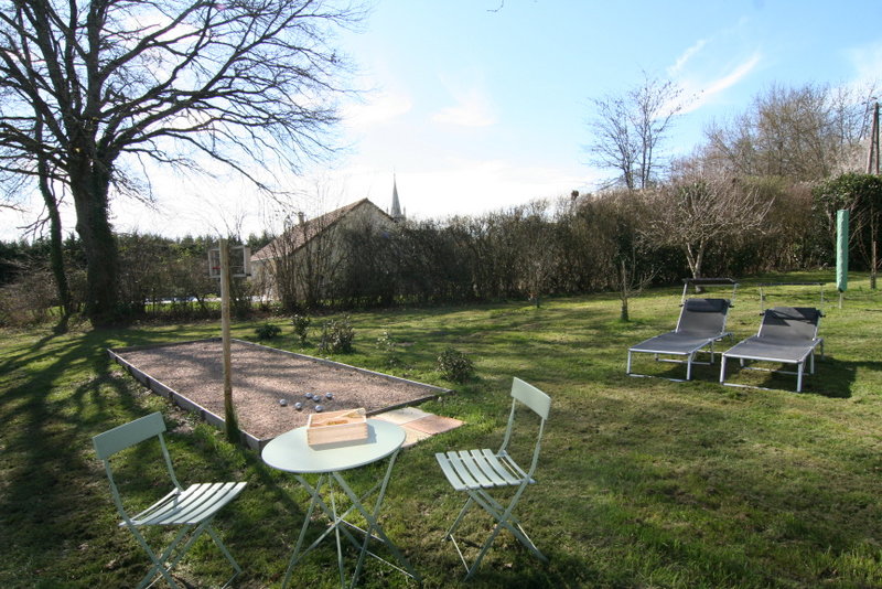 Casa nella natura a Thil sur Arroux