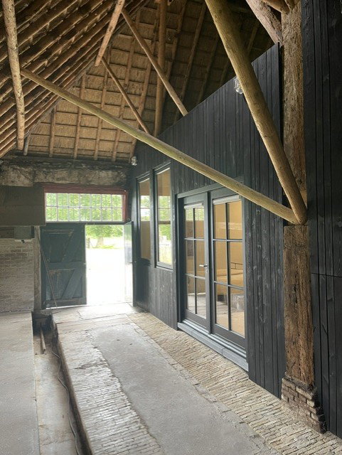 - image: 19