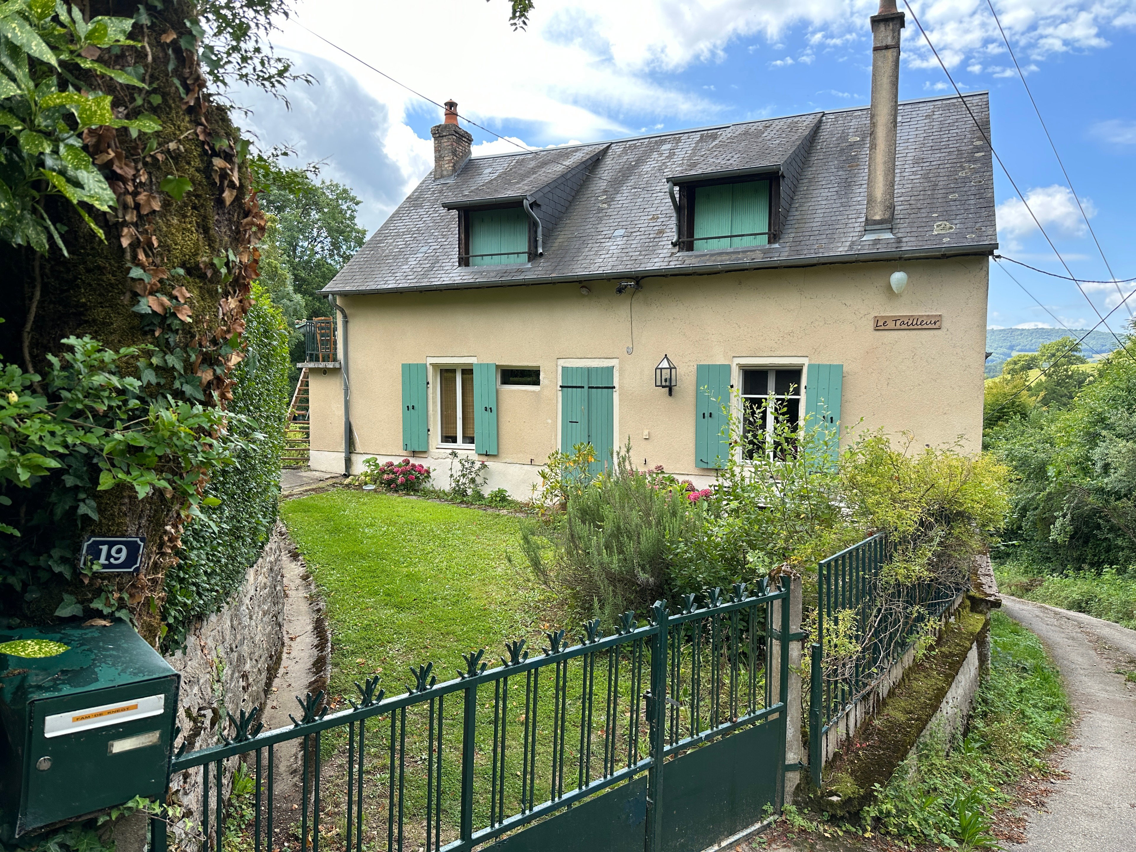 Nature house in Villapourcon