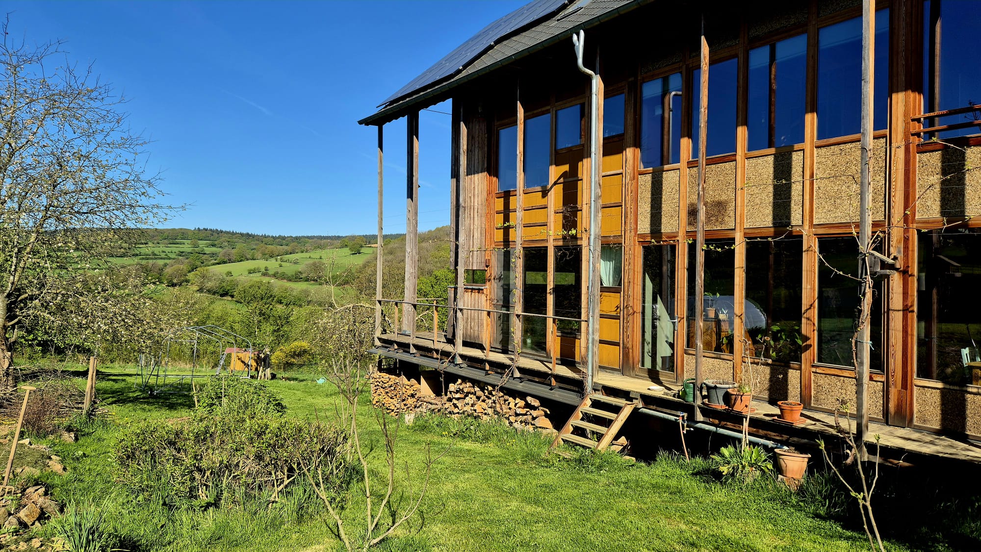 - image: 26