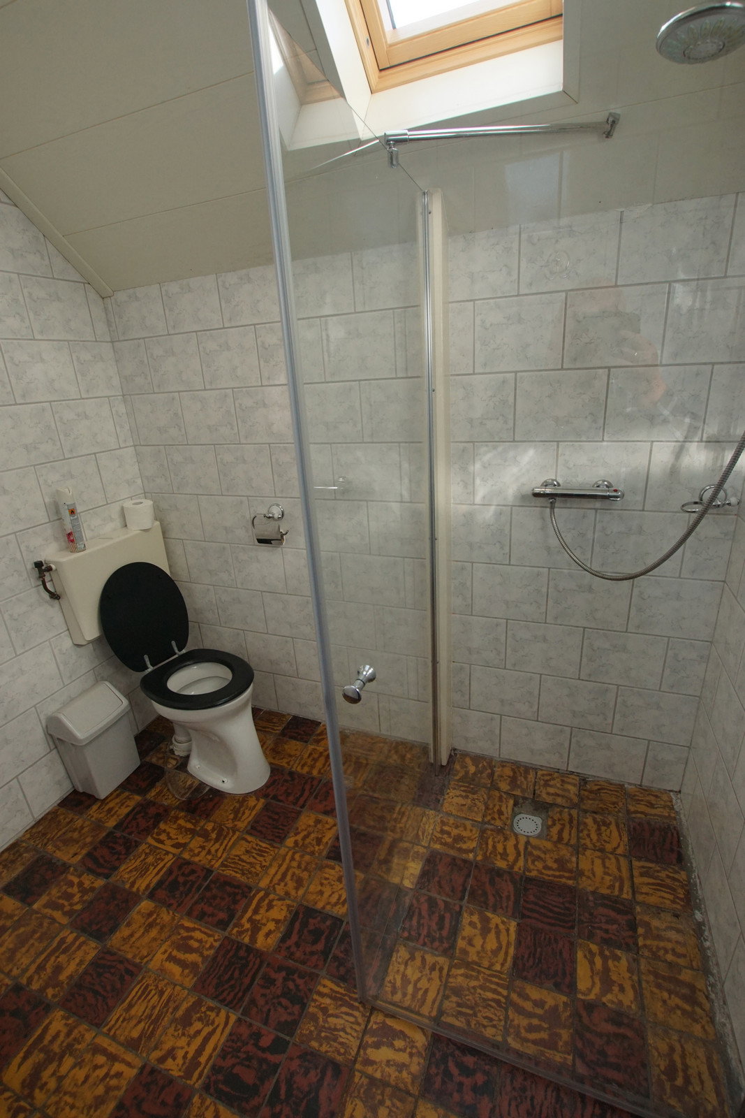 - image: 11
