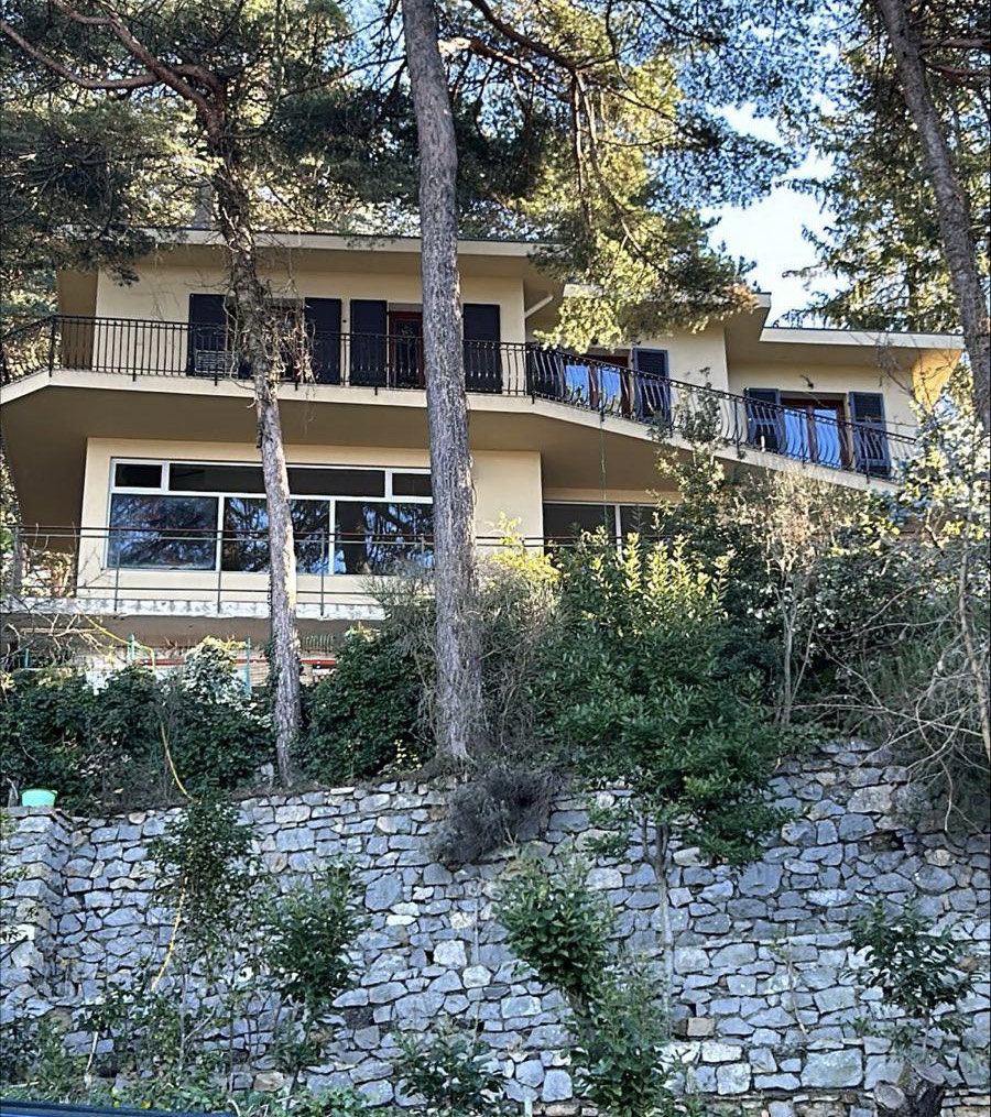 Casa nella natura a Bajardo