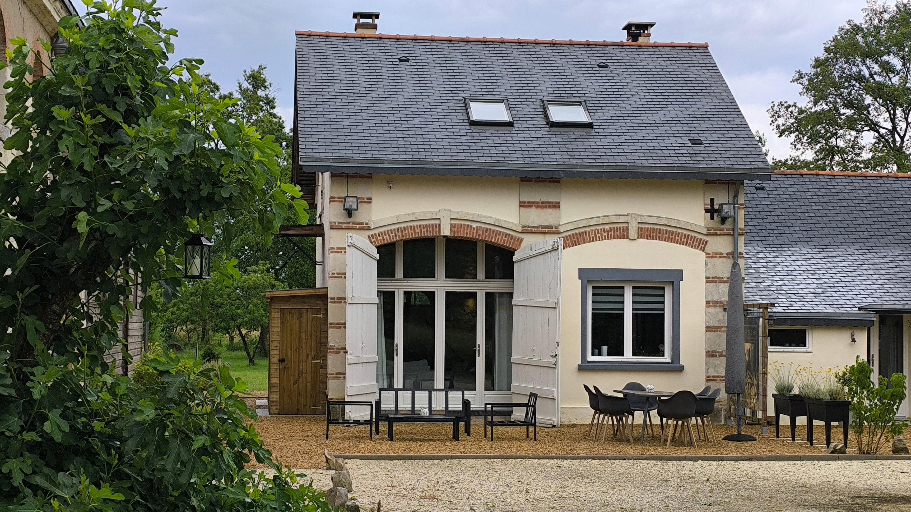Nature house in Brion (les Bois d' Anjou)