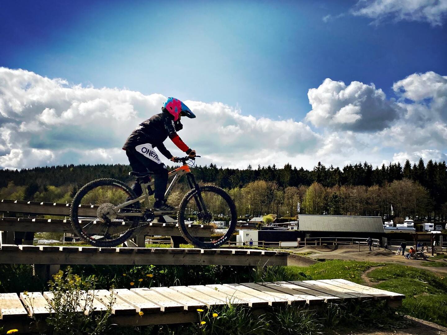 - image: 14