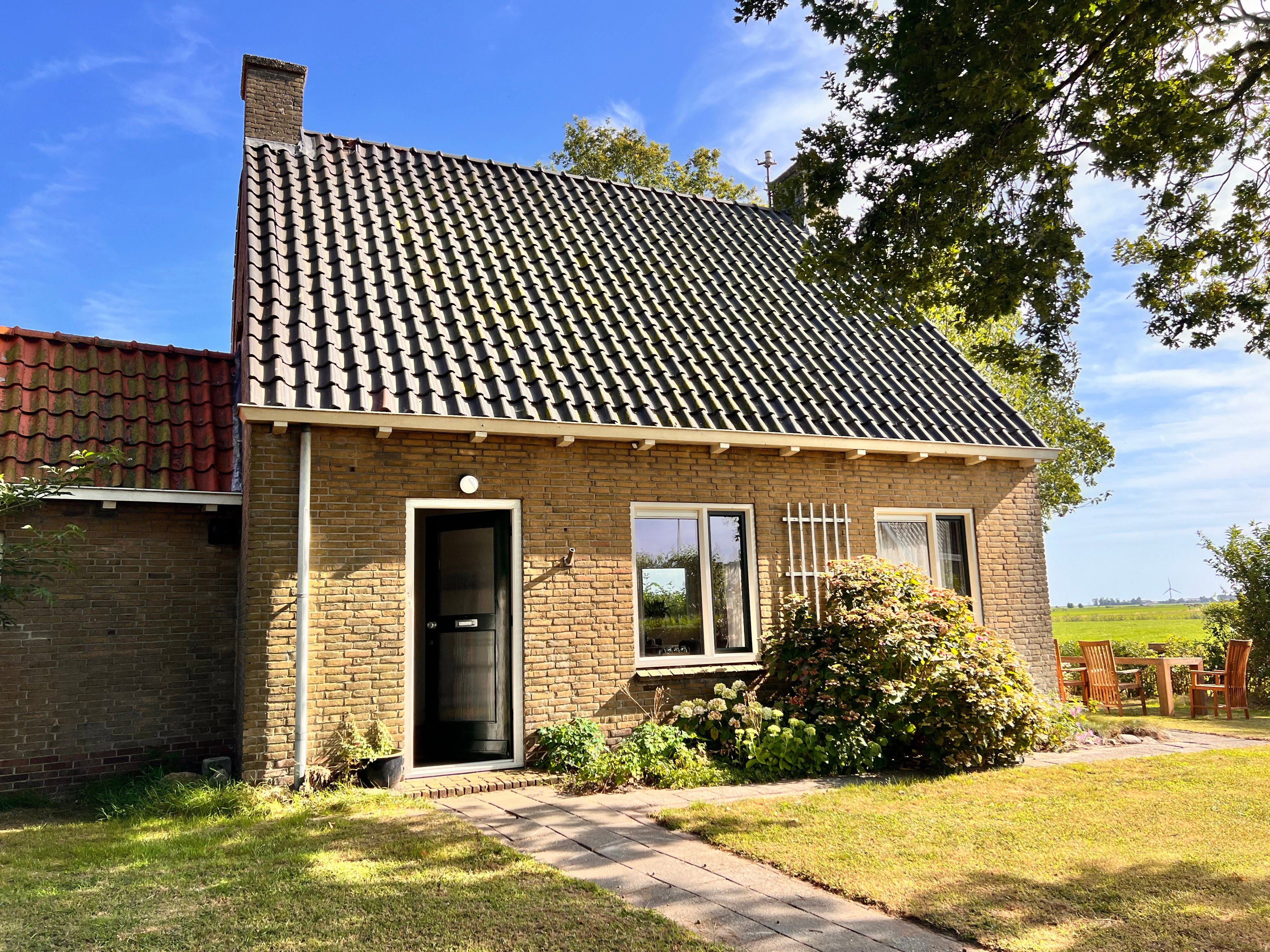 Naturhäuschen in Nijemirdum