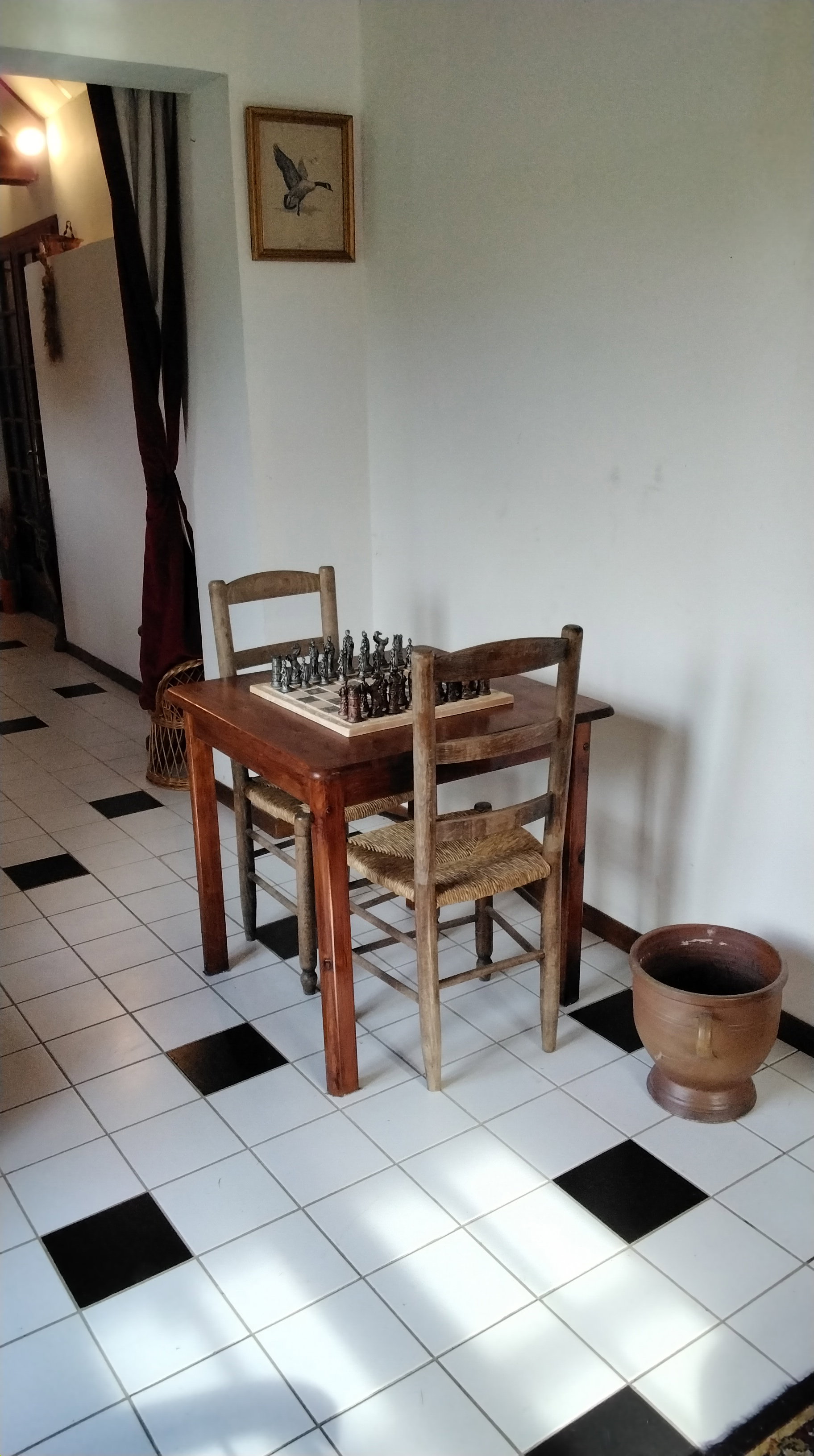 - image: 24