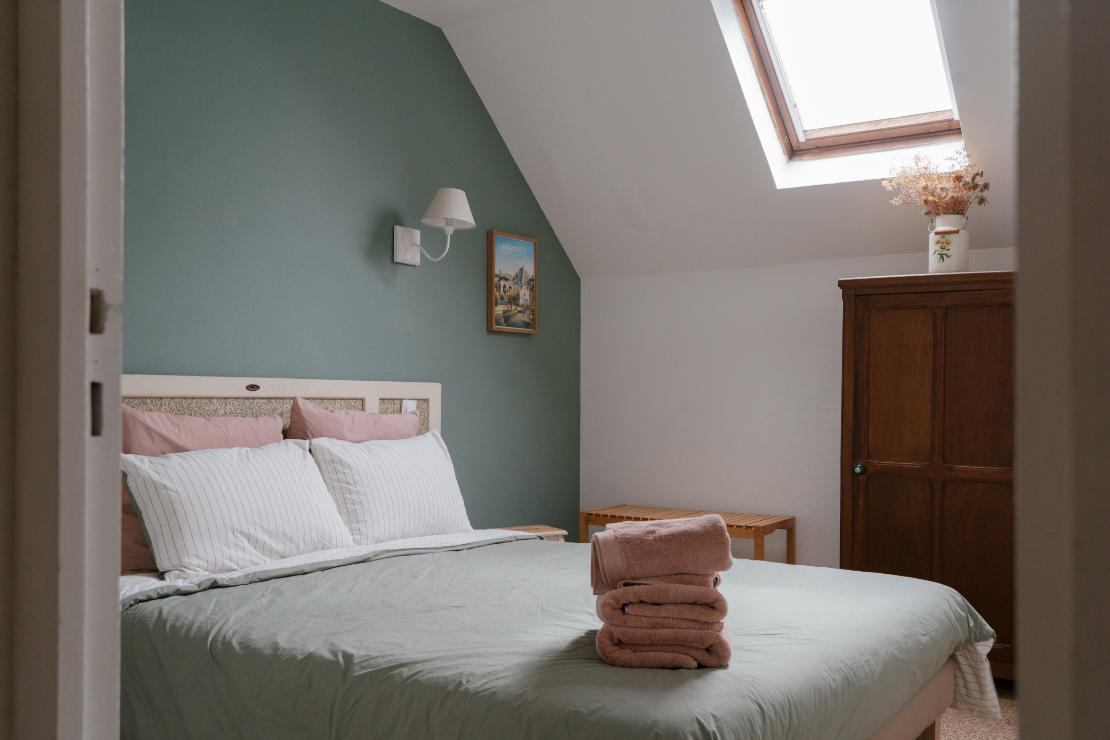 Nature house in BEAUMONT EN VERON