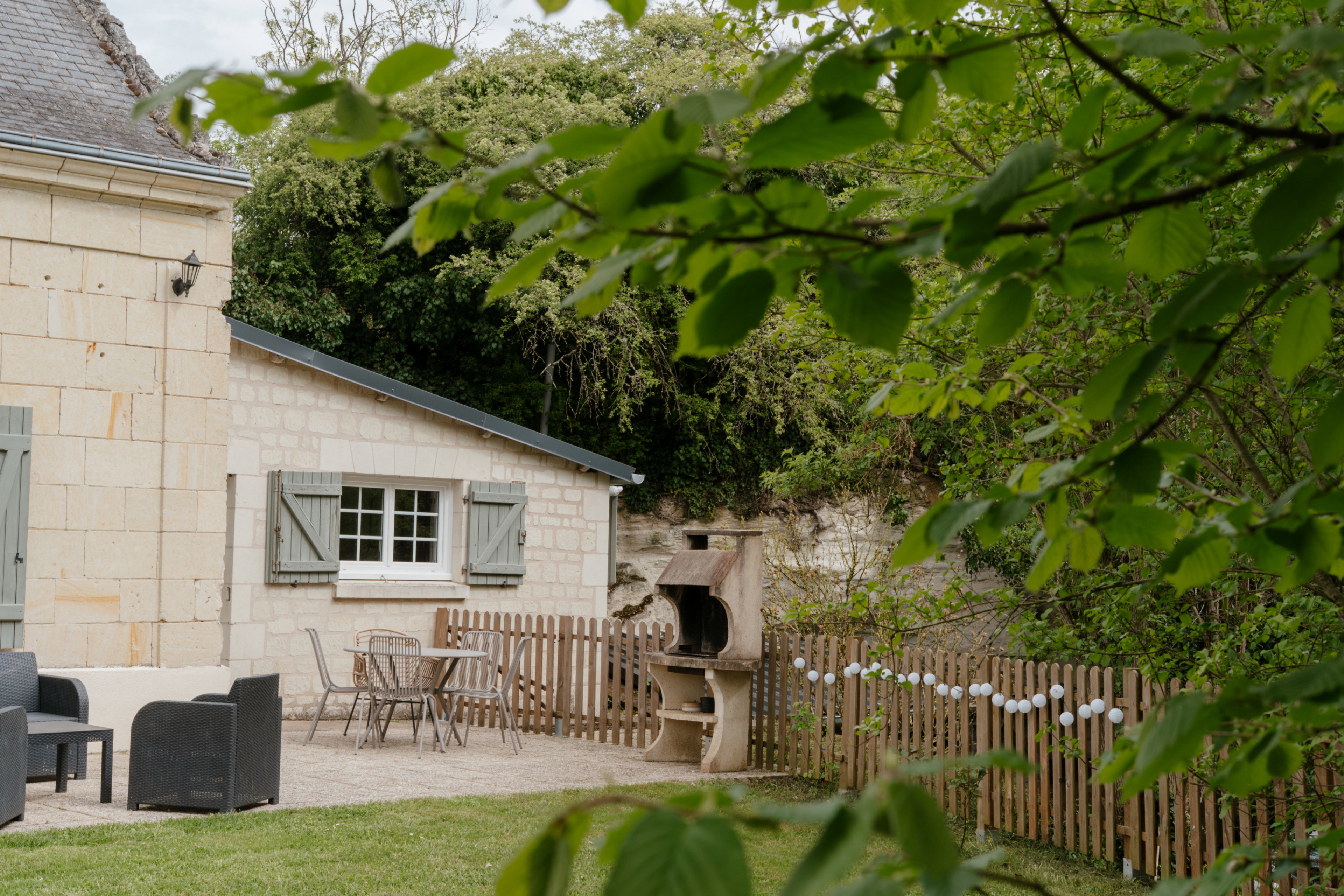 Nature house in BEAUMONT EN VERON