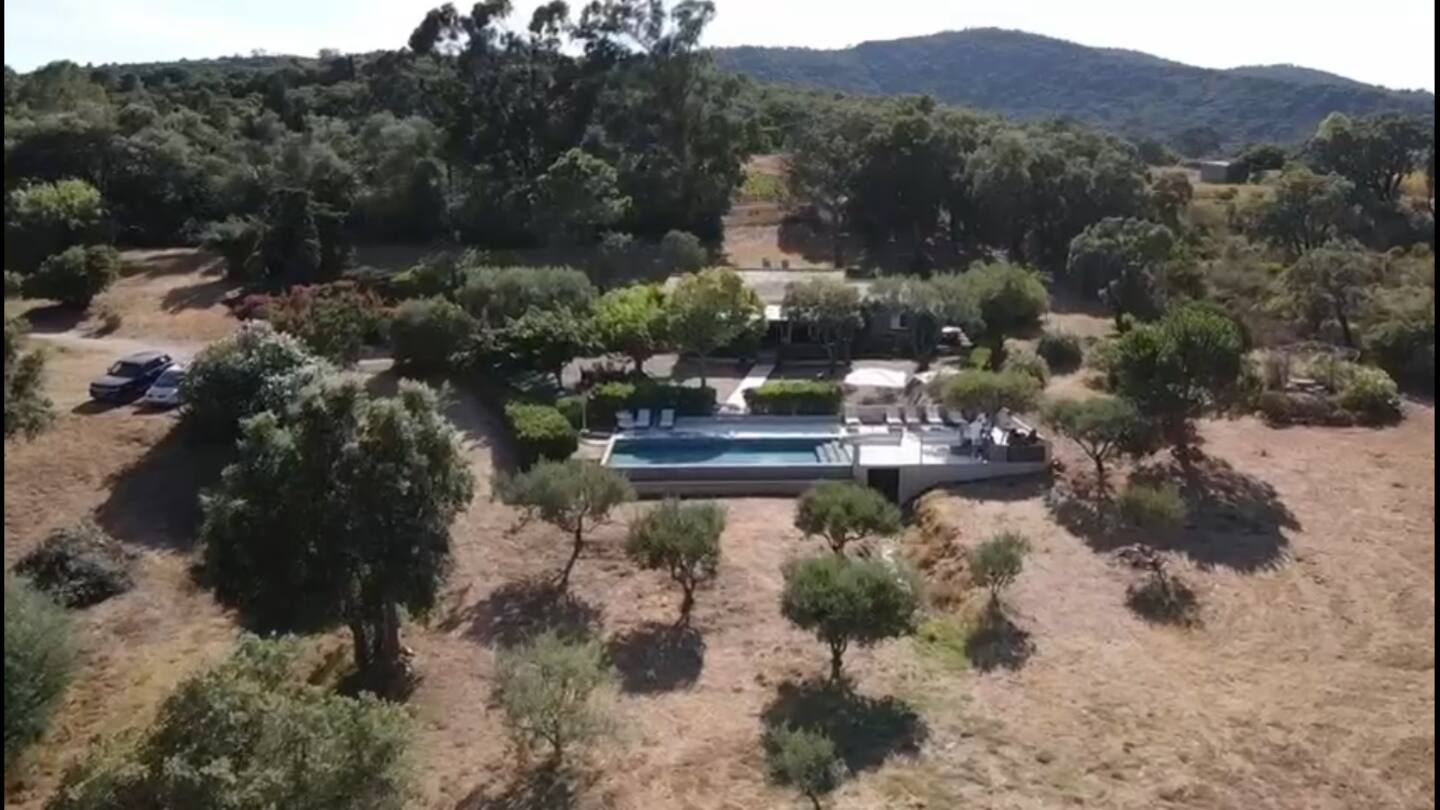 Maison nature à Cogolin