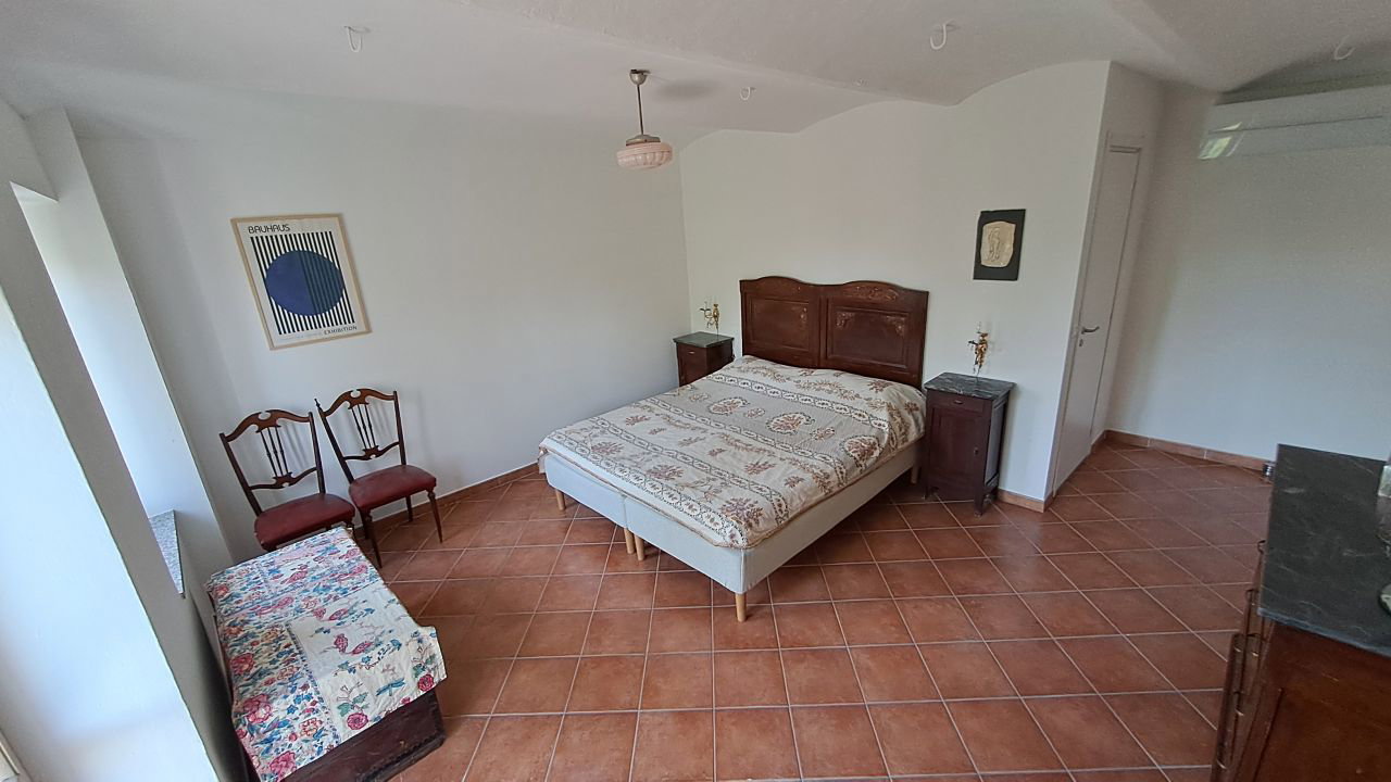 Casa nella natura a Mombercelli