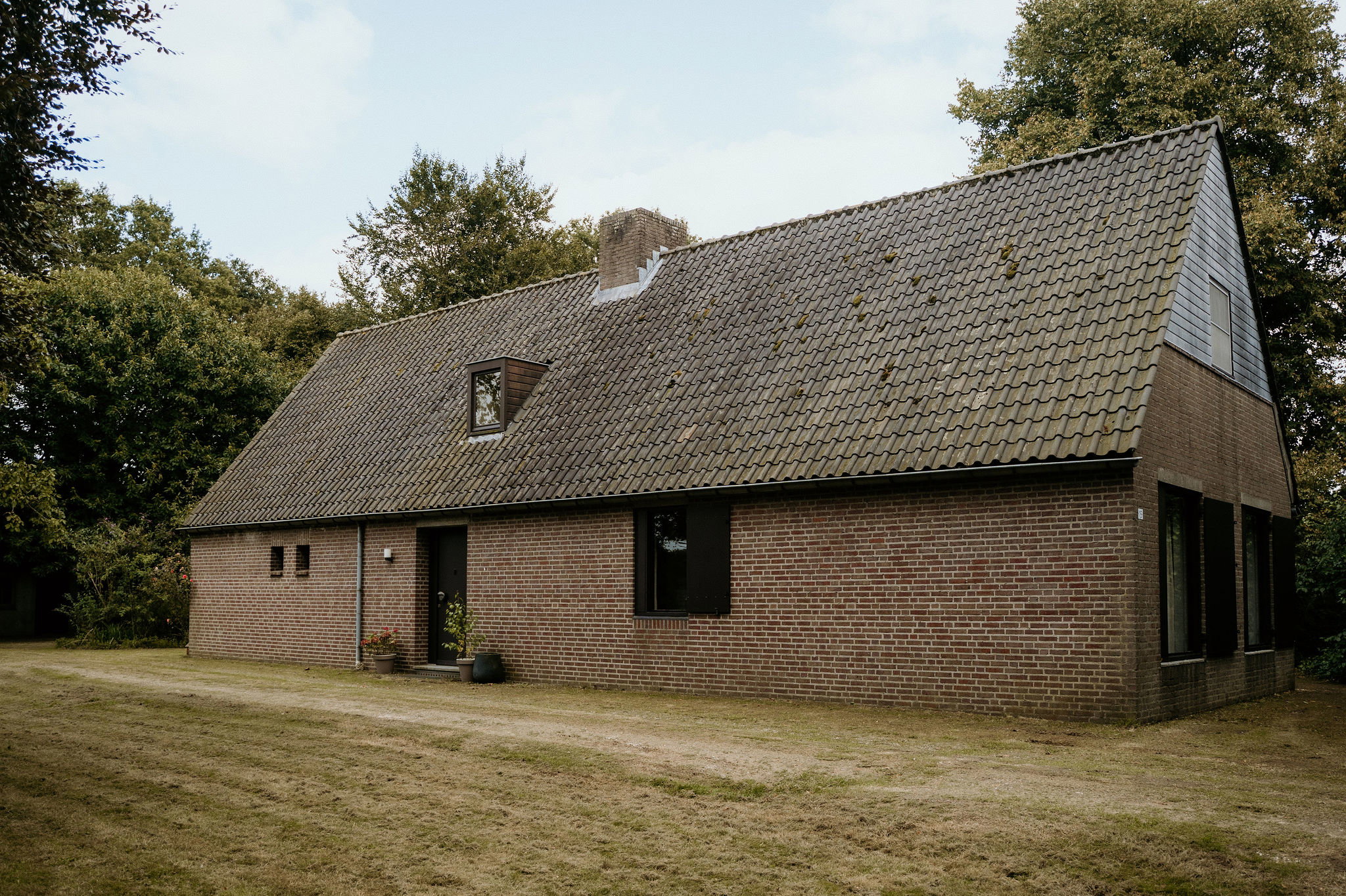 - image: 26