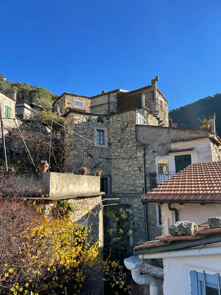 Casa nella natura a OLIVETTA SAN MICHELE