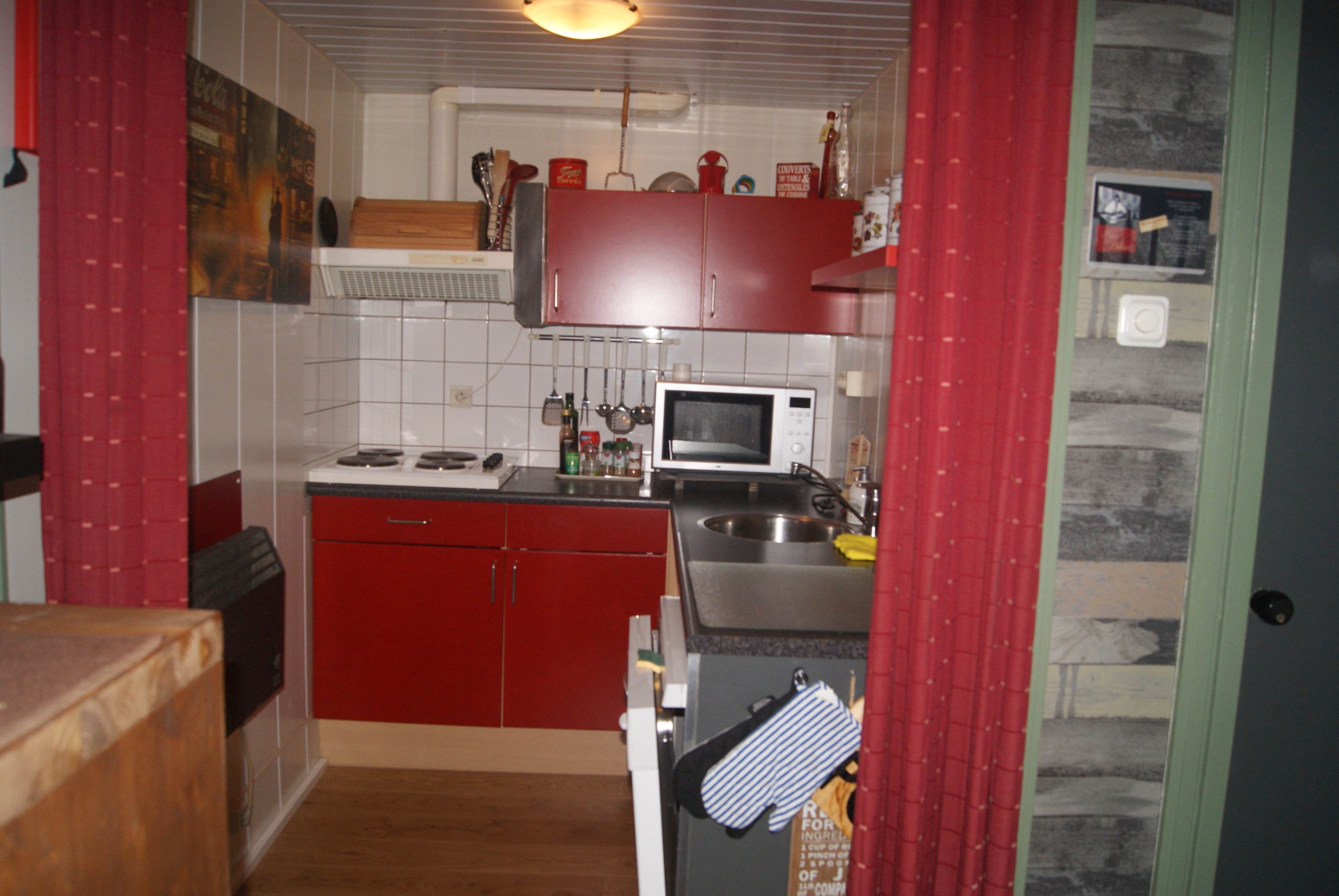 - image: 29