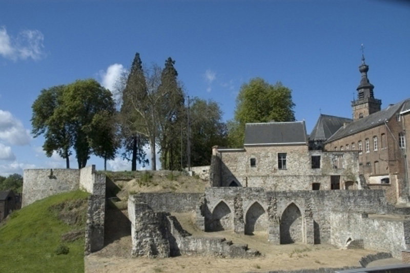- image: 23