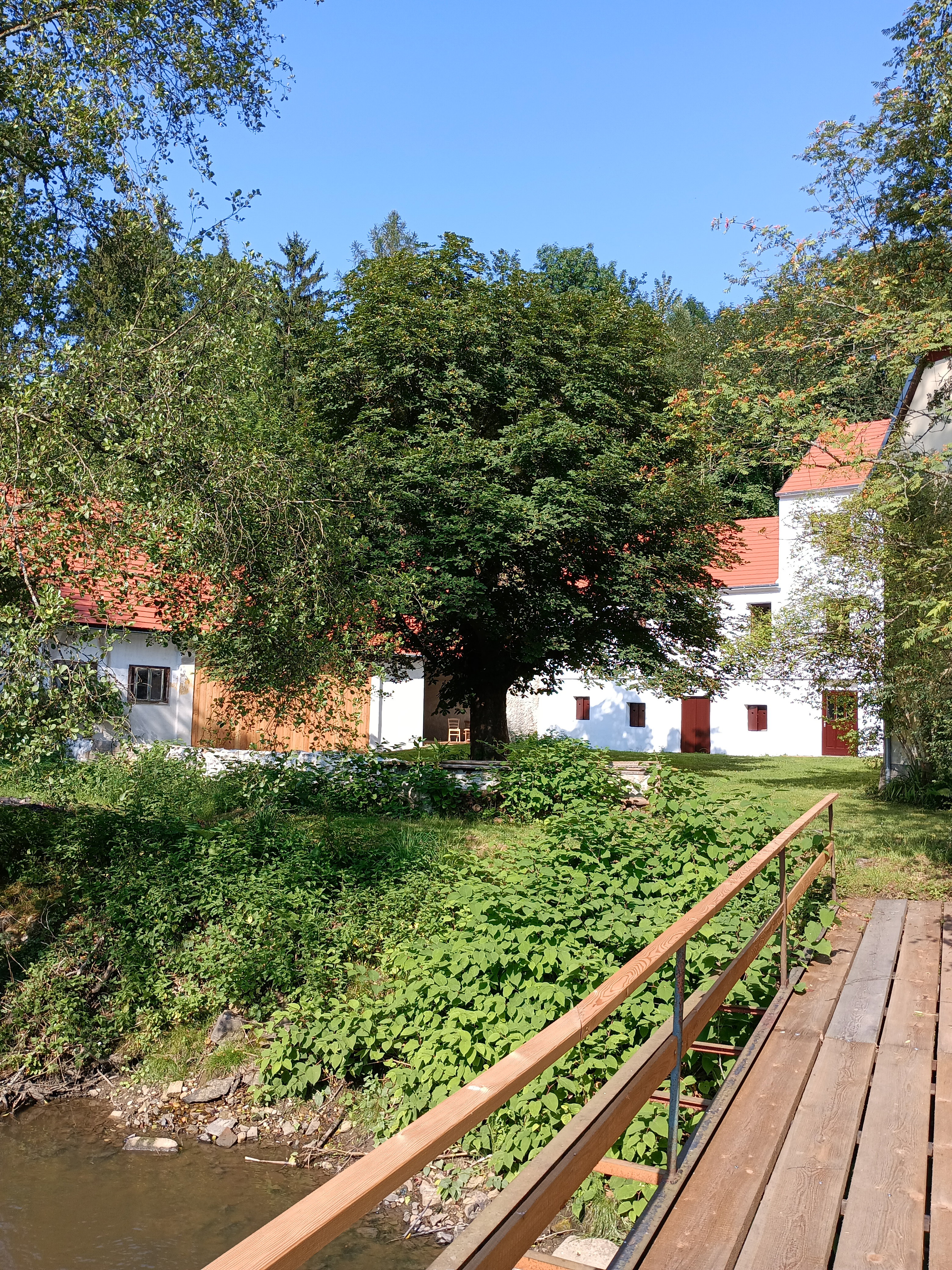 Naturhäuschen in Scheideldorf