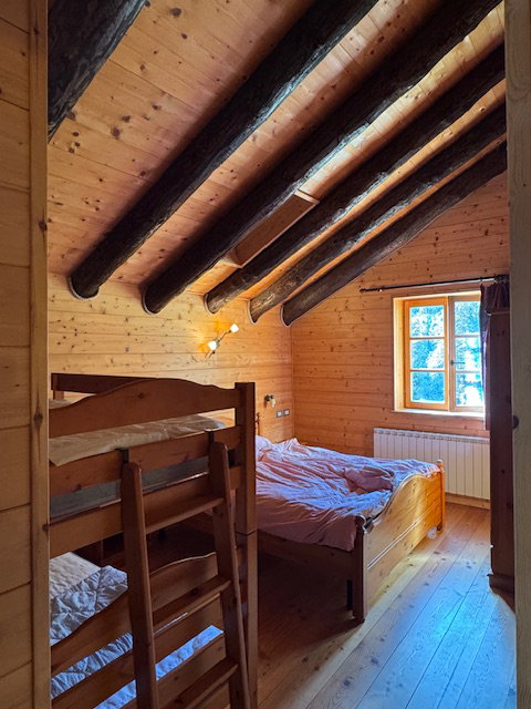 - image: 28