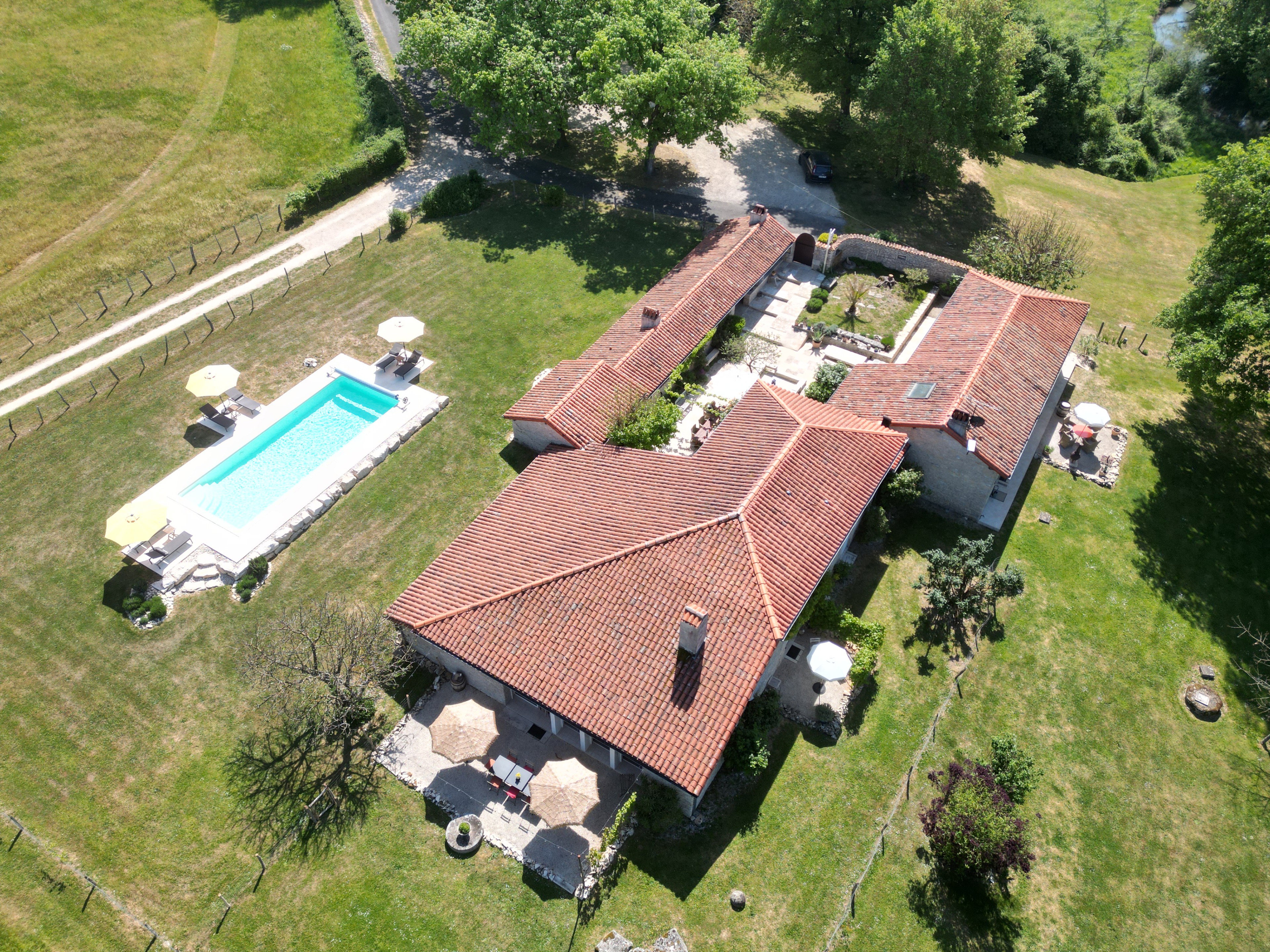 Nature house in Payroux