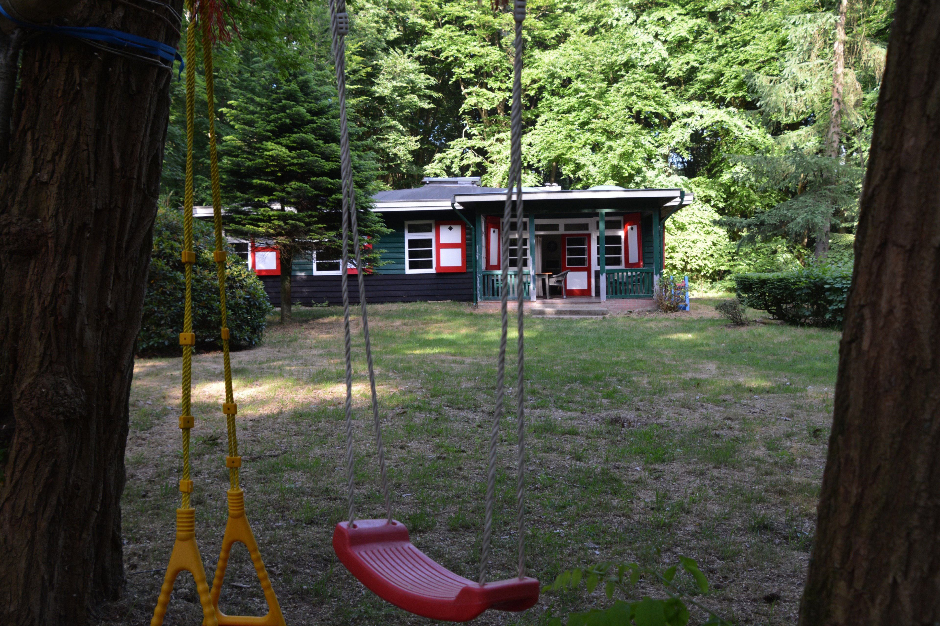 - image: 25