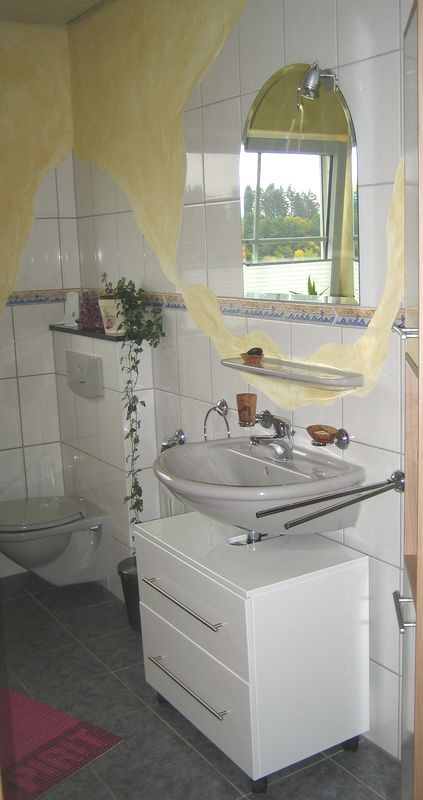 - image: 13