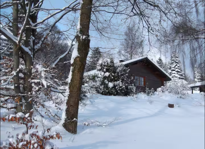 Naturhäuschen in Bromskirchen