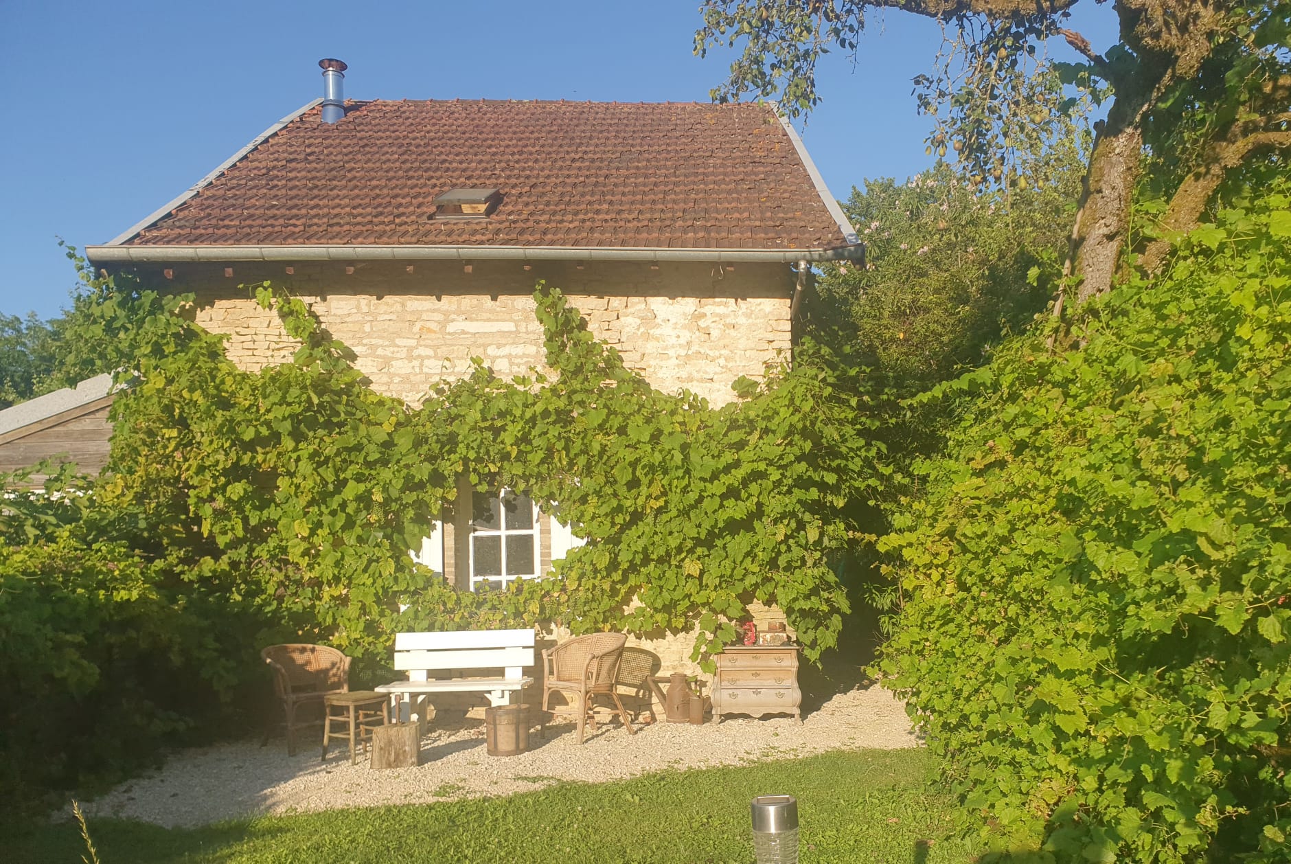 Naturhäuschen in Champlitte