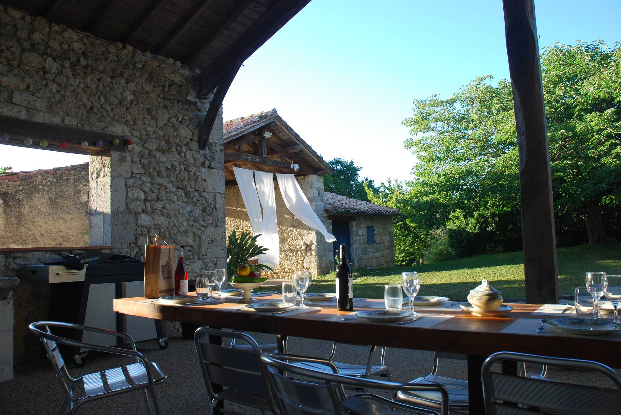 Maison nature à Sainte Colombe de Villeneuve